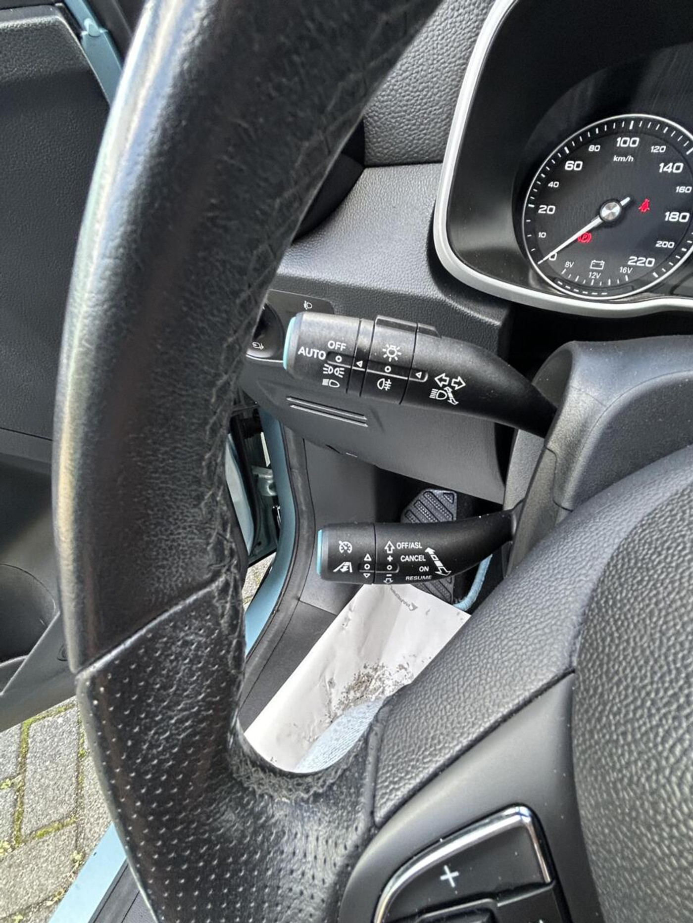 Foto van MG MG ZS Ev