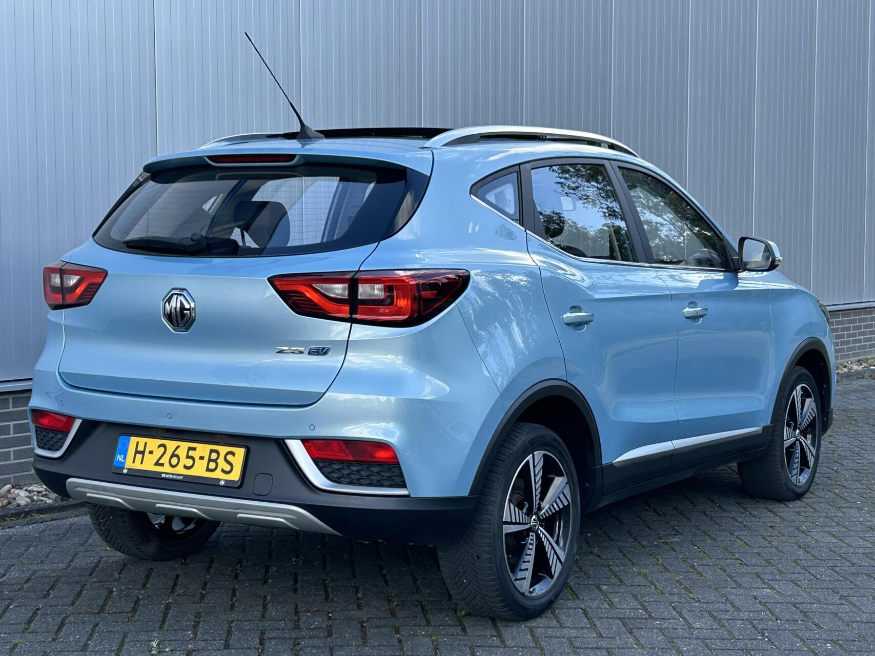 Foto van MG MG ZS Ev