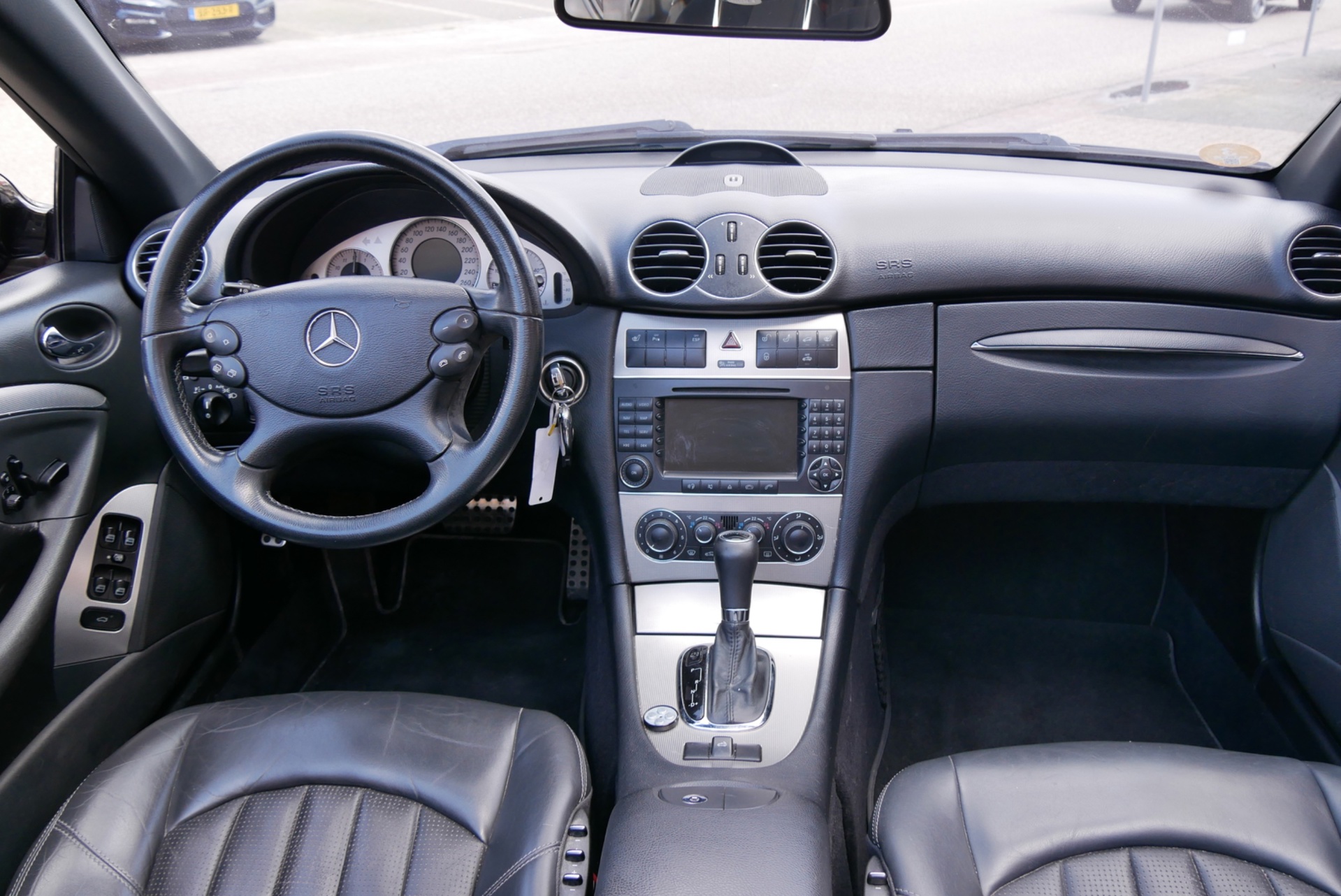 Foto van Mercedes-Benz CLK 320 CDI