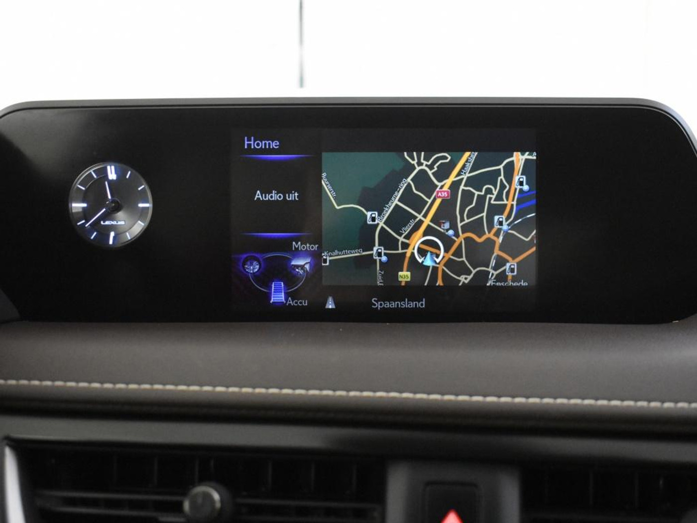 Foto van Lexus Lexus Ux250h