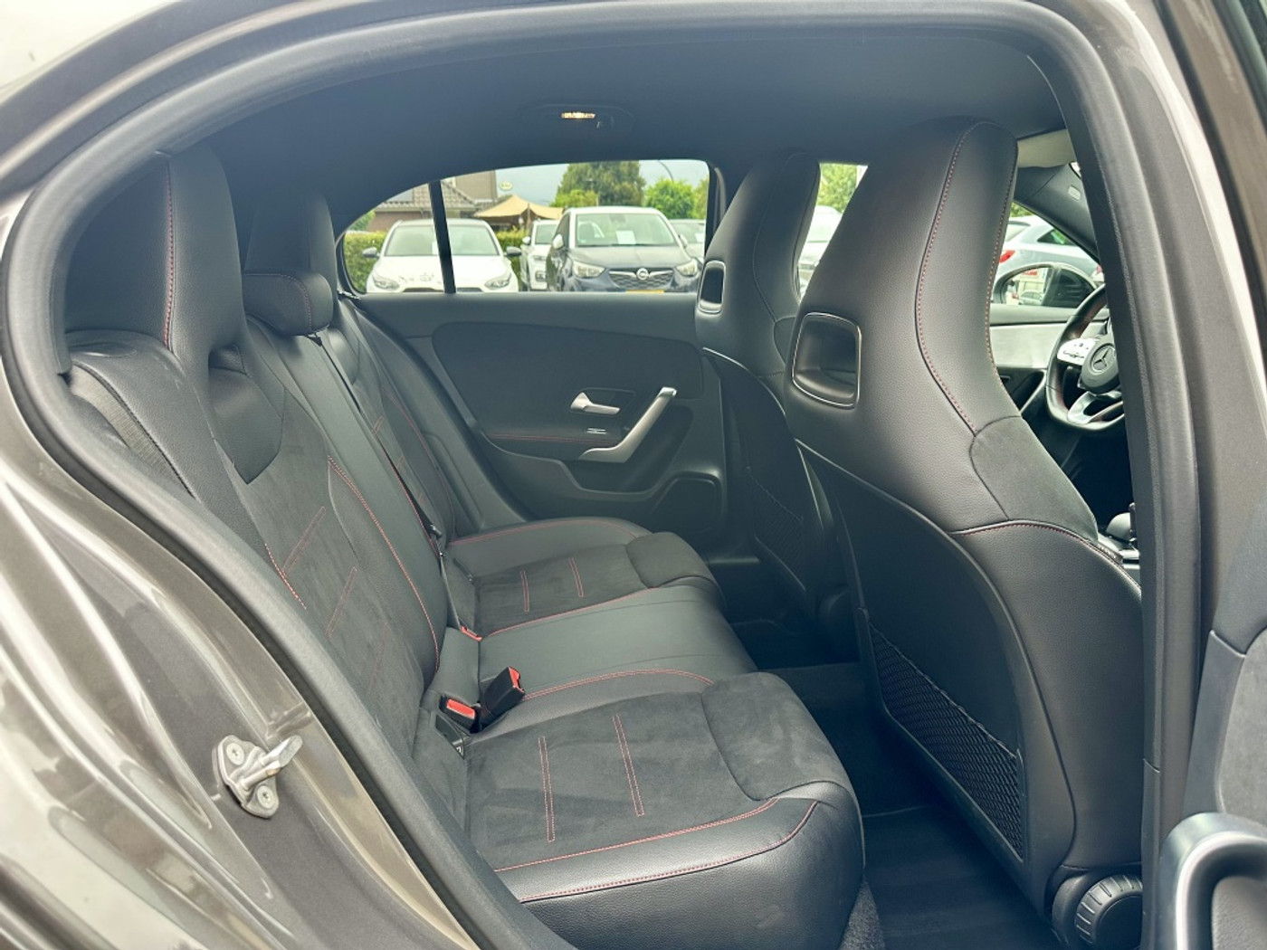 Foto van Mercedes-Benz A 220