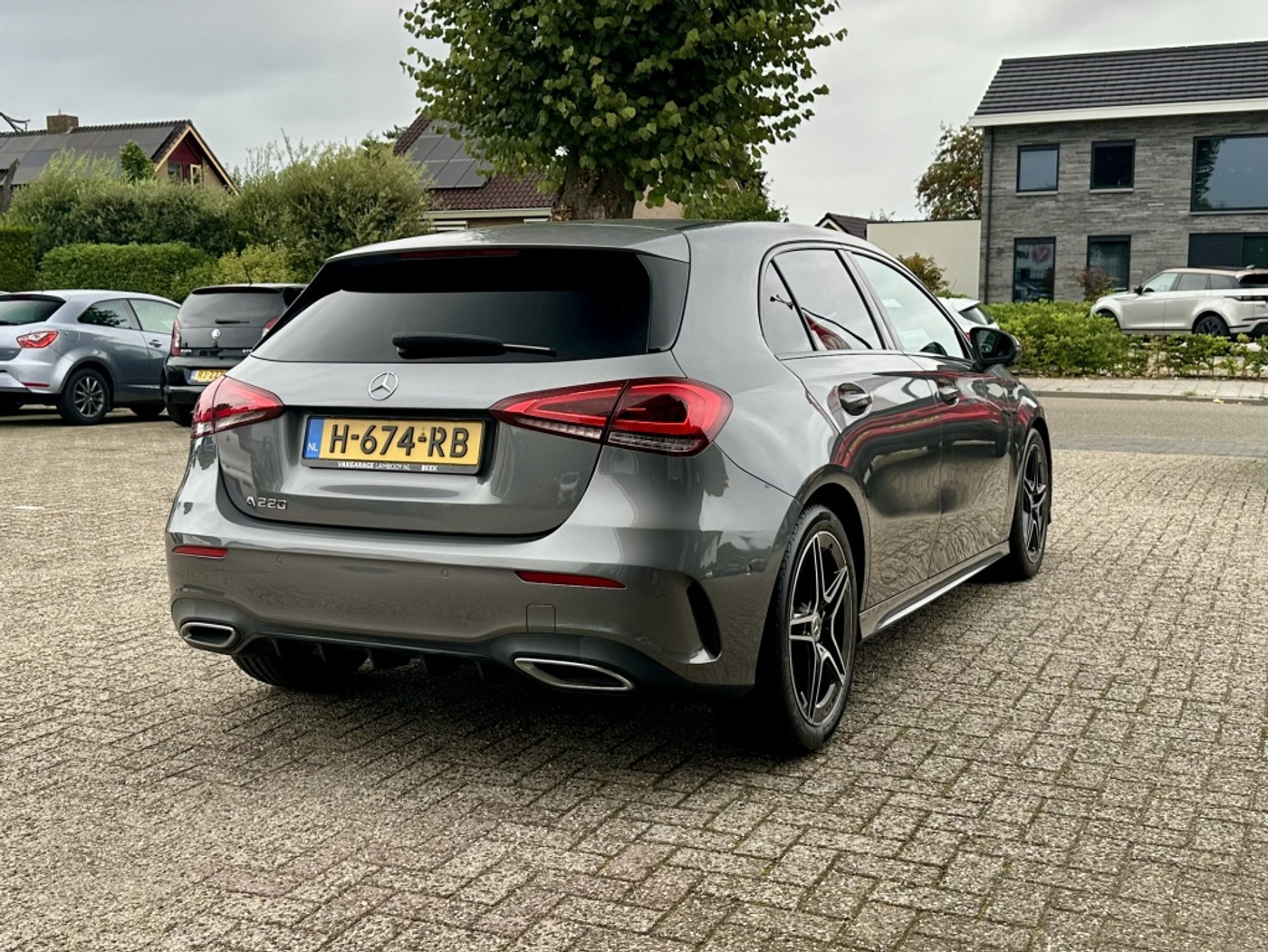 Foto van Mercedes-Benz A 220