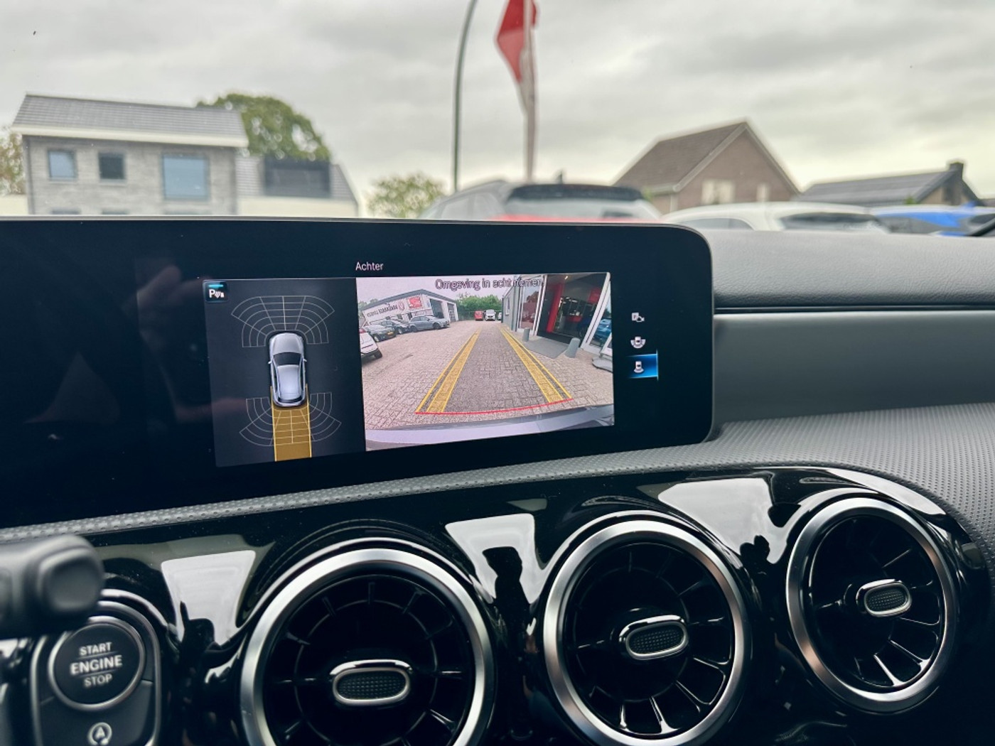 Foto van Mercedes-Benz A 220