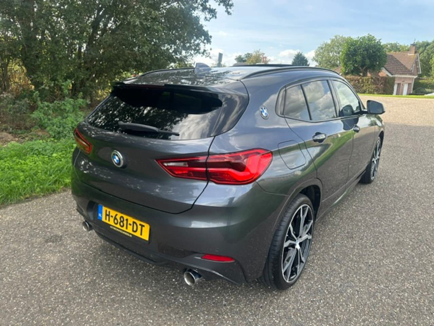 Foto van BMW X2 Sdrive20i