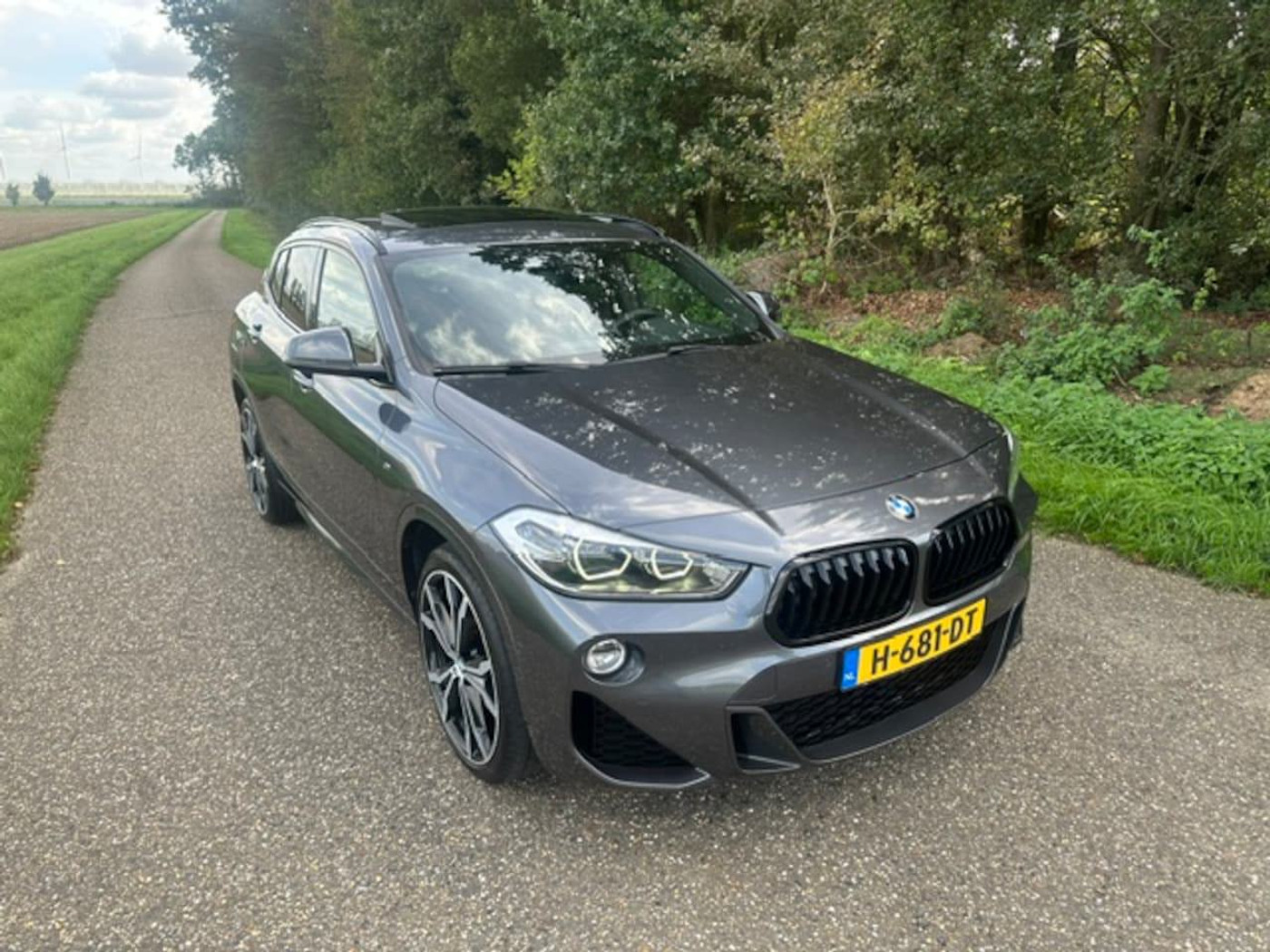 Foto van BMW X2 Sdrive20i