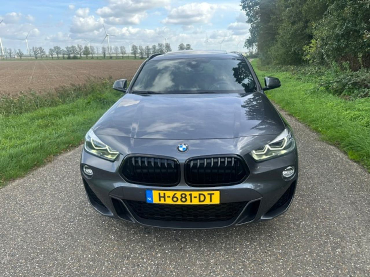 Foto van BMW X2 Sdrive20i