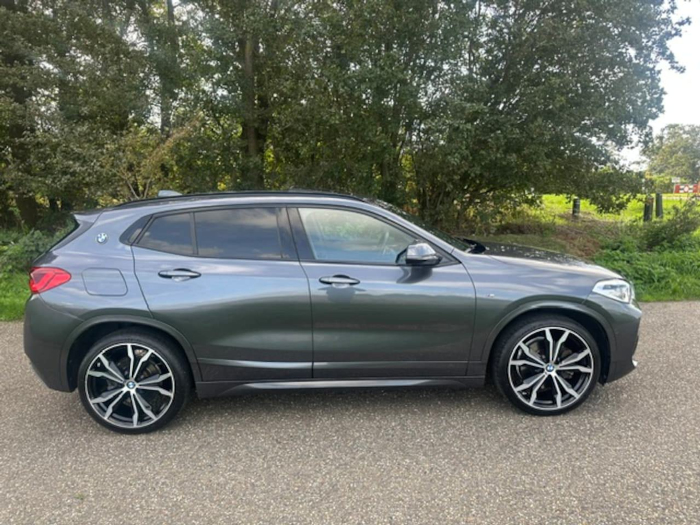 Foto van BMW X2 Sdrive20i