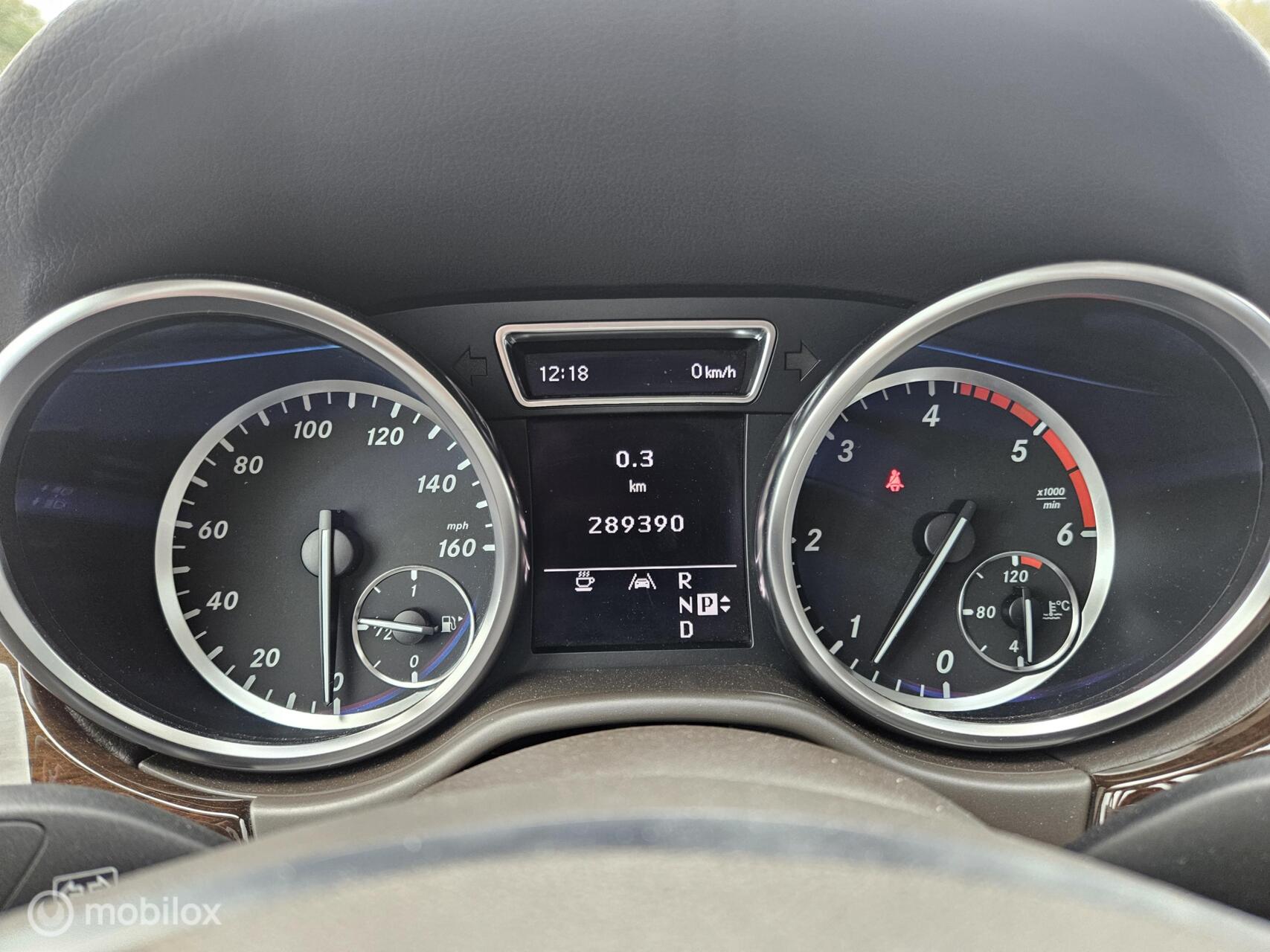 Foto van Mercedes-Benz ML 350