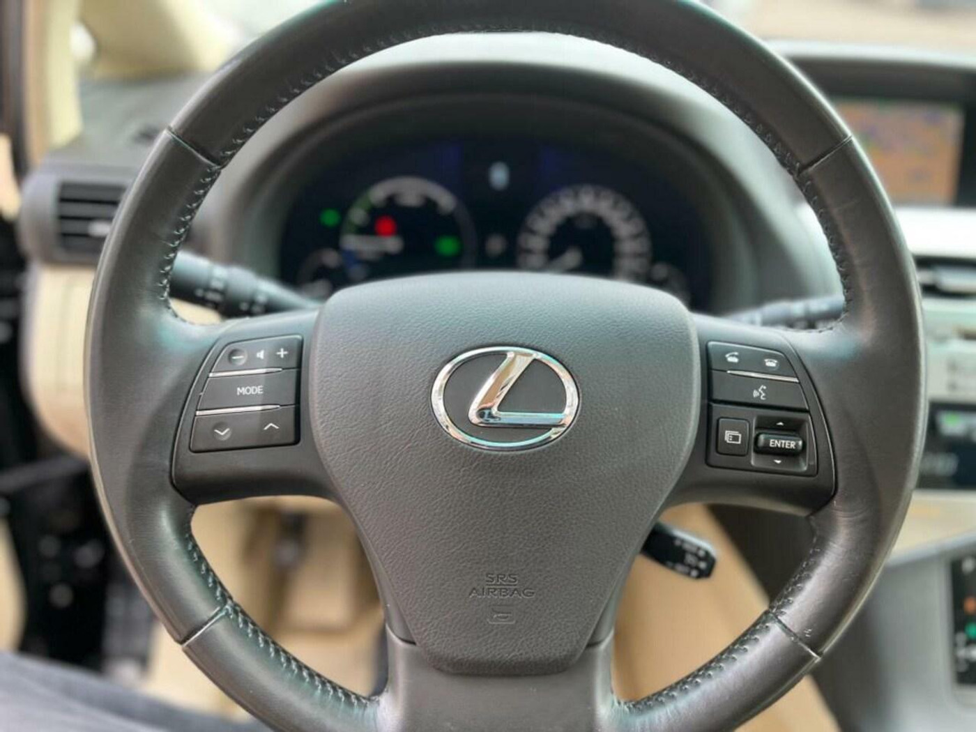Foto van Lexus Lexus Rx450h