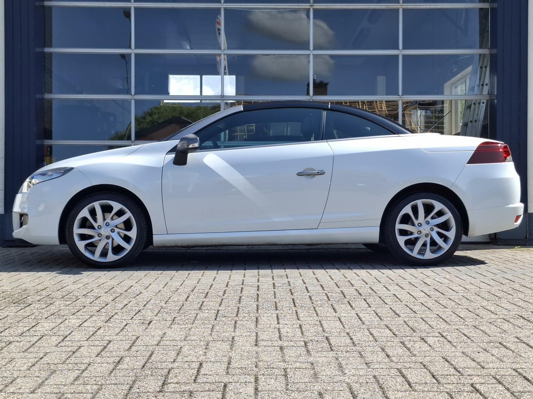 Foto van Renault Mégane Coupé-cabriolet