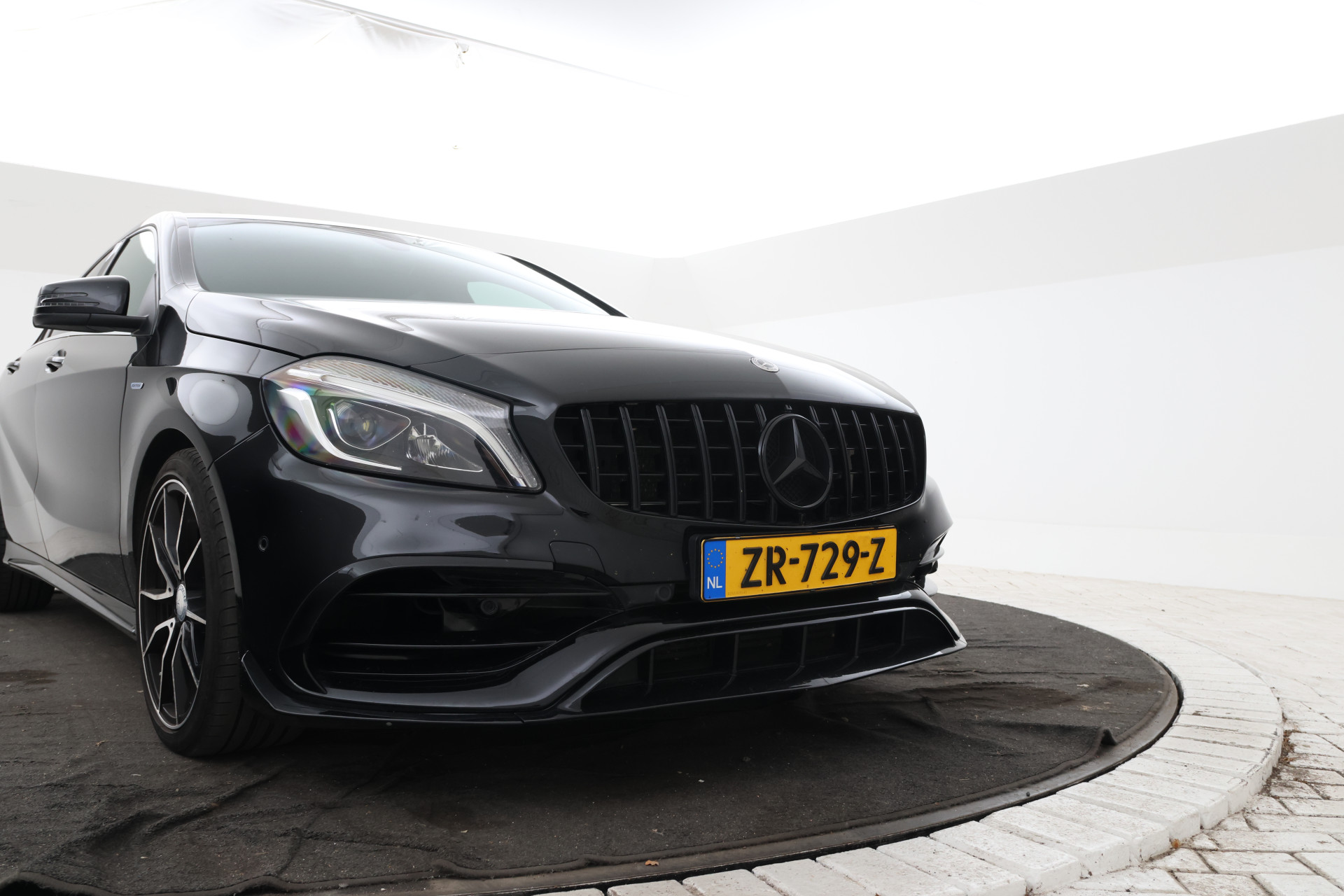 Foto van Mercedes-Benz A 180