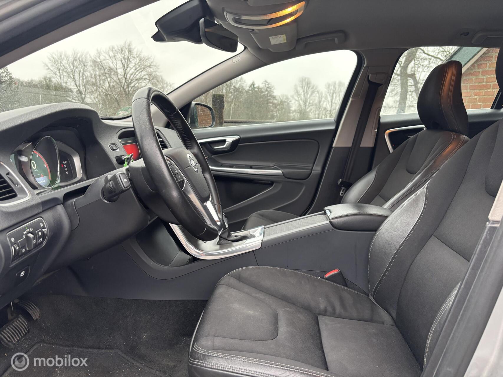 Foto van Volvo V60 Twin Engine