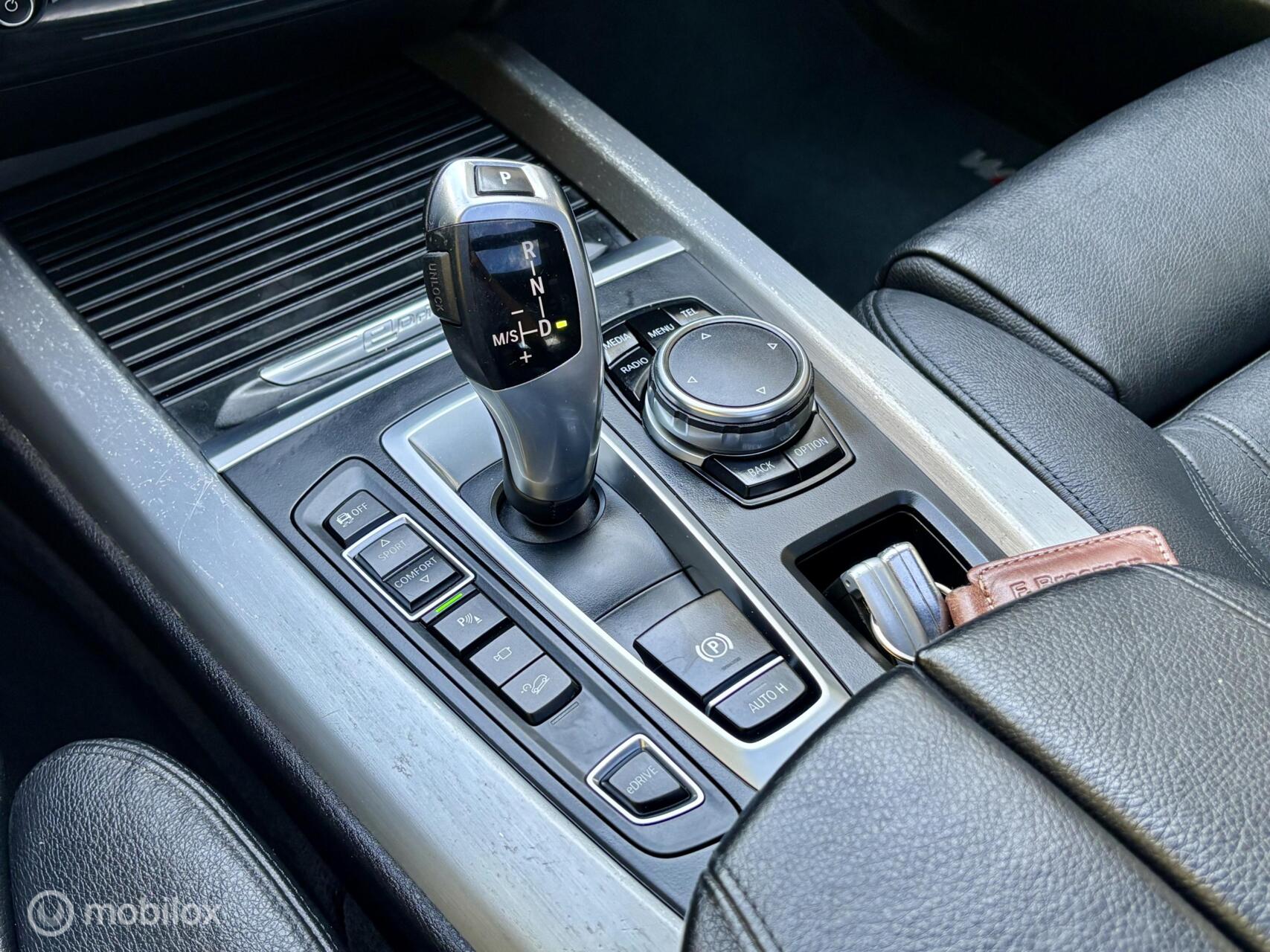 Foto van BMW X5 Xdrive40e