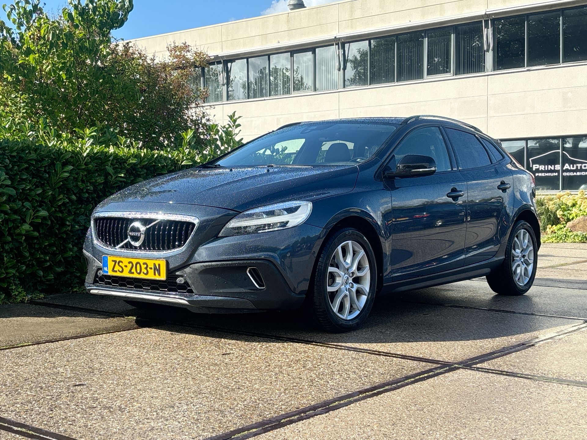 Foto van Volvo V40 Cross Country