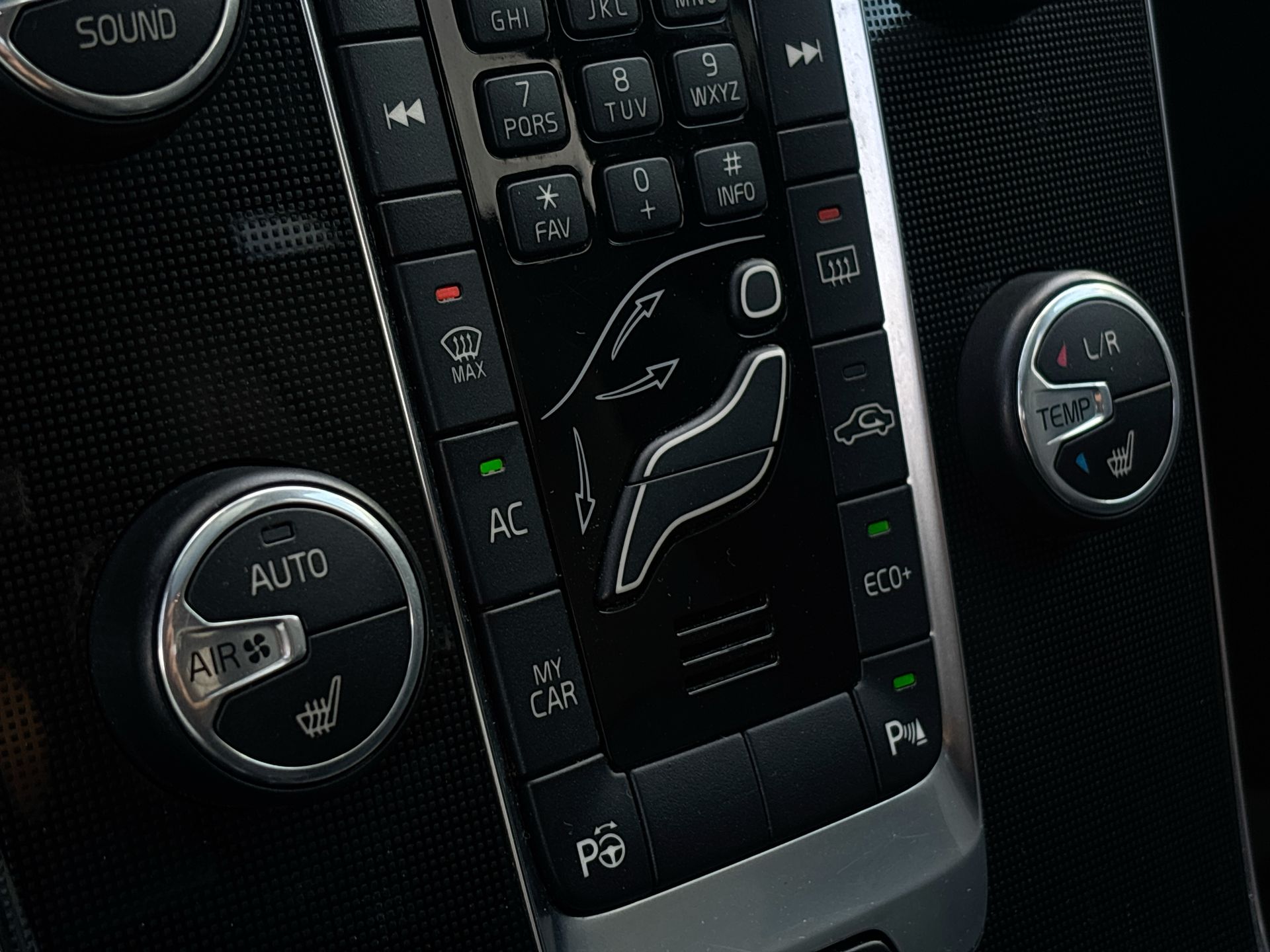 Foto van Volvo V40 Cross Country