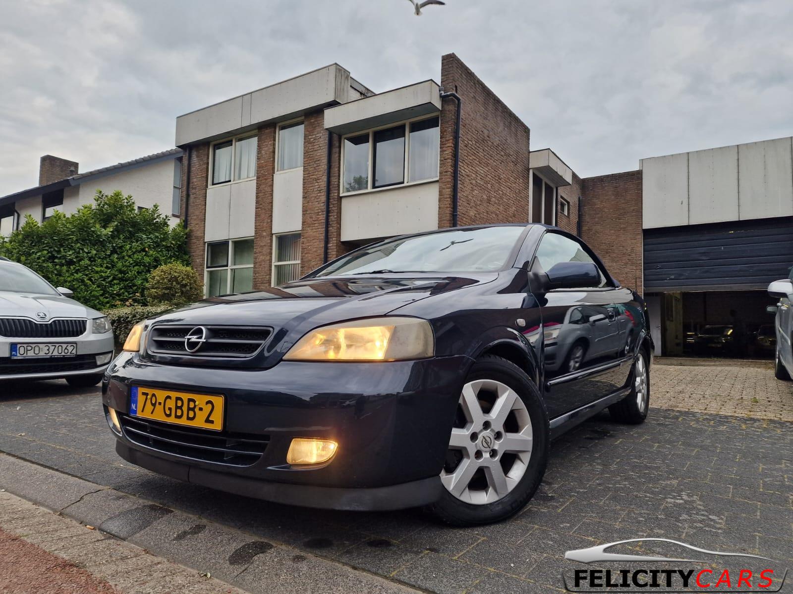 Foto van Opel Astra Cabriolet