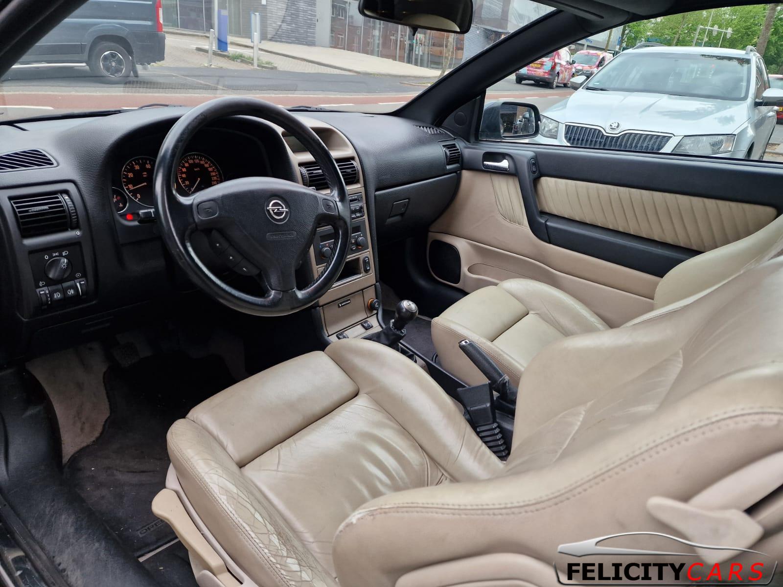 Foto van Opel Astra Cabriolet