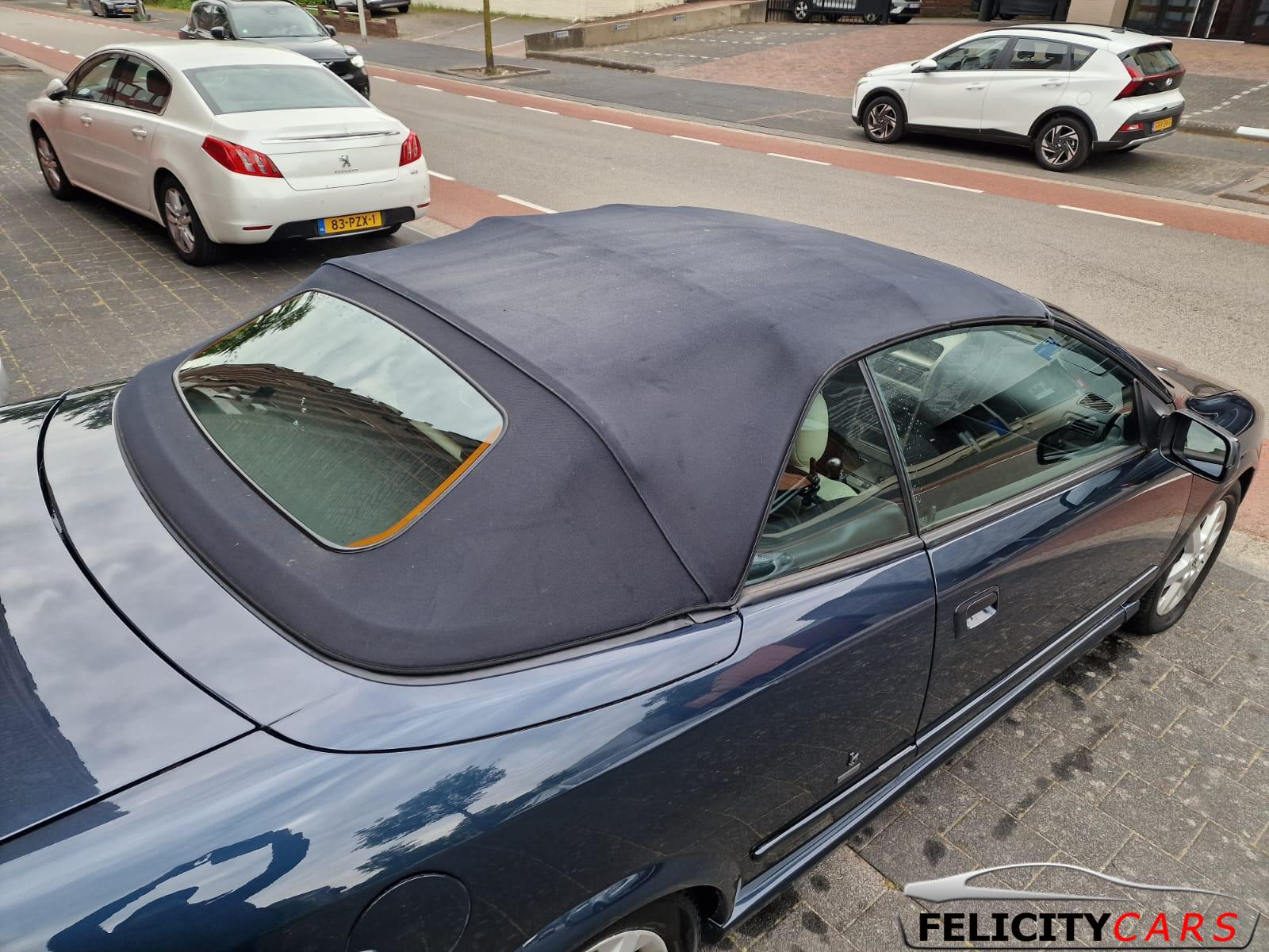 Foto van Opel Astra Cabriolet