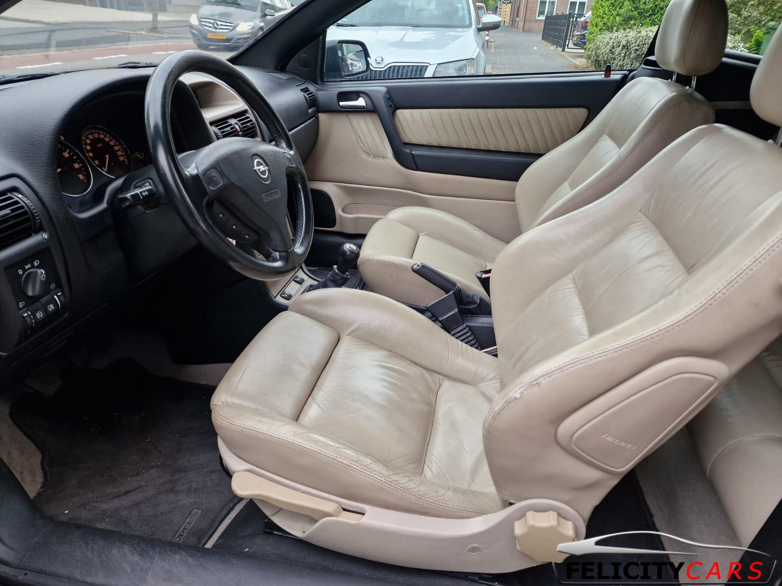 Foto van Opel Astra Cabriolet