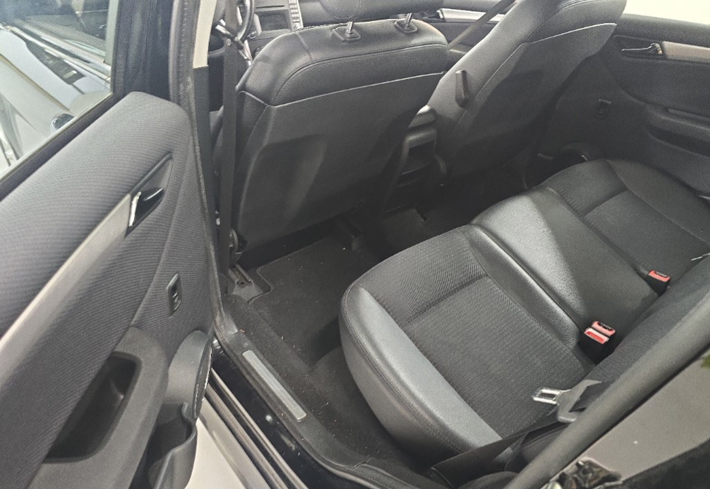 Foto van Mercedes-Benz B 160
