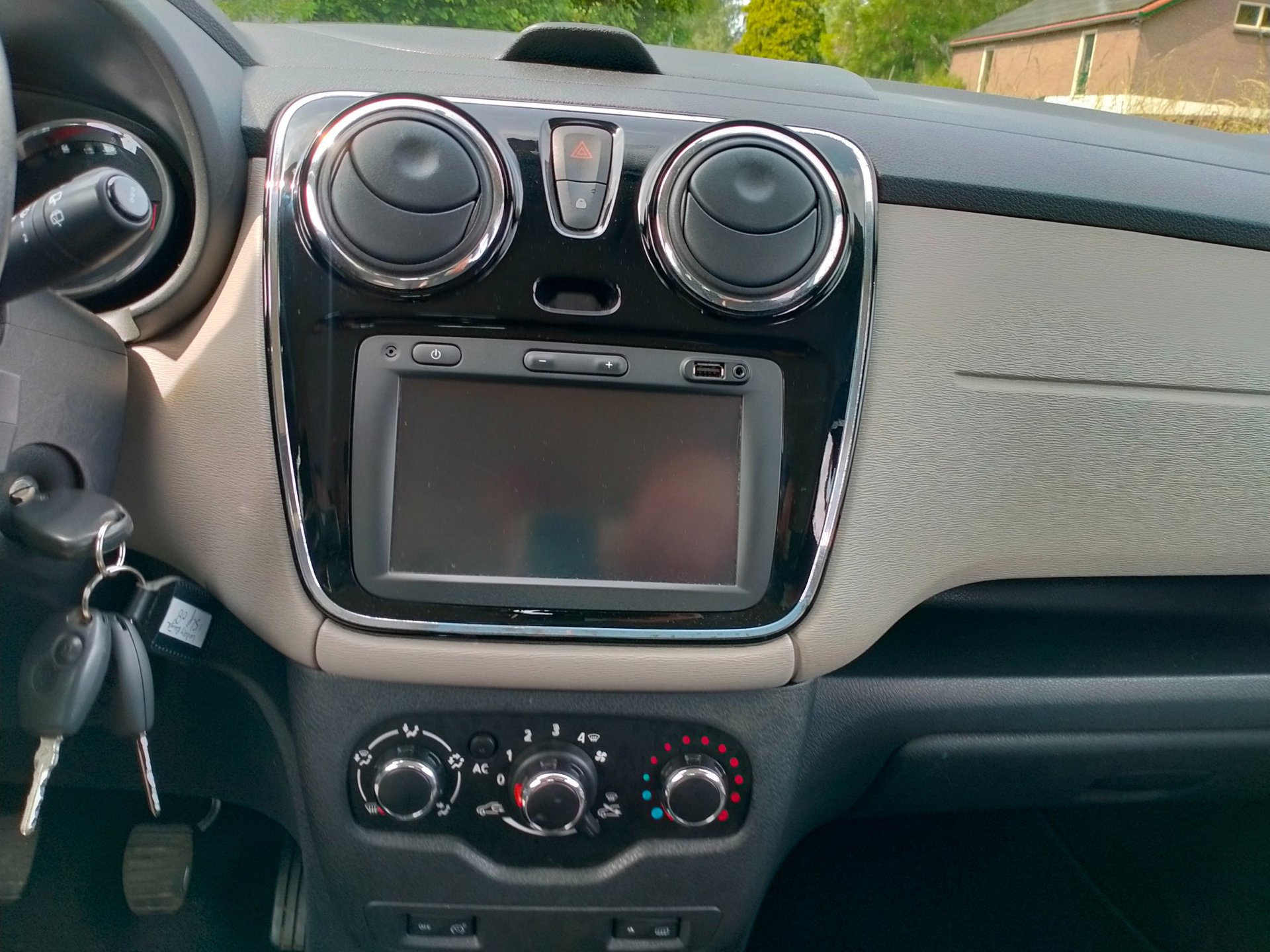 Foto van Dacia Lodgy