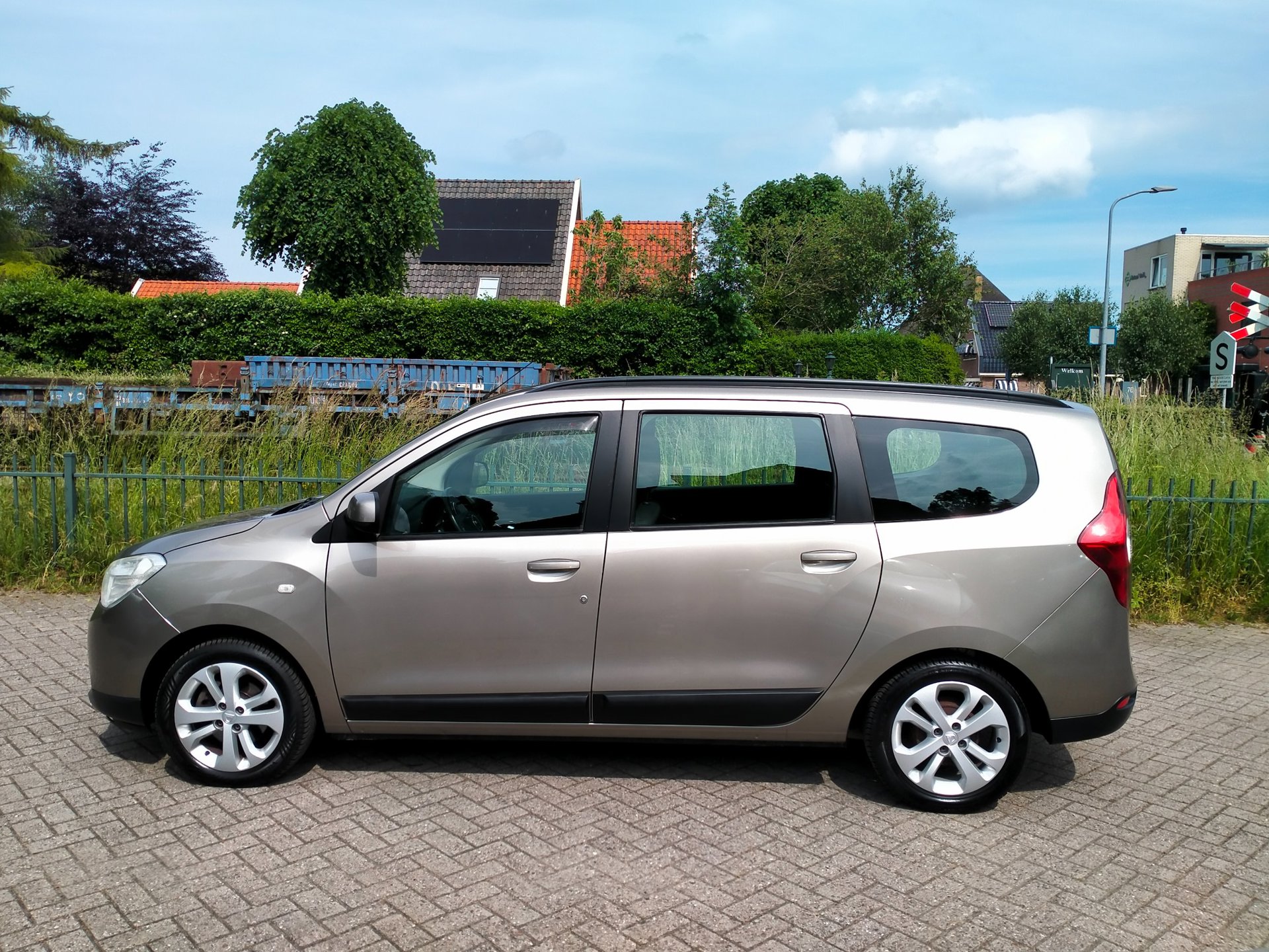 Foto van Dacia Lodgy