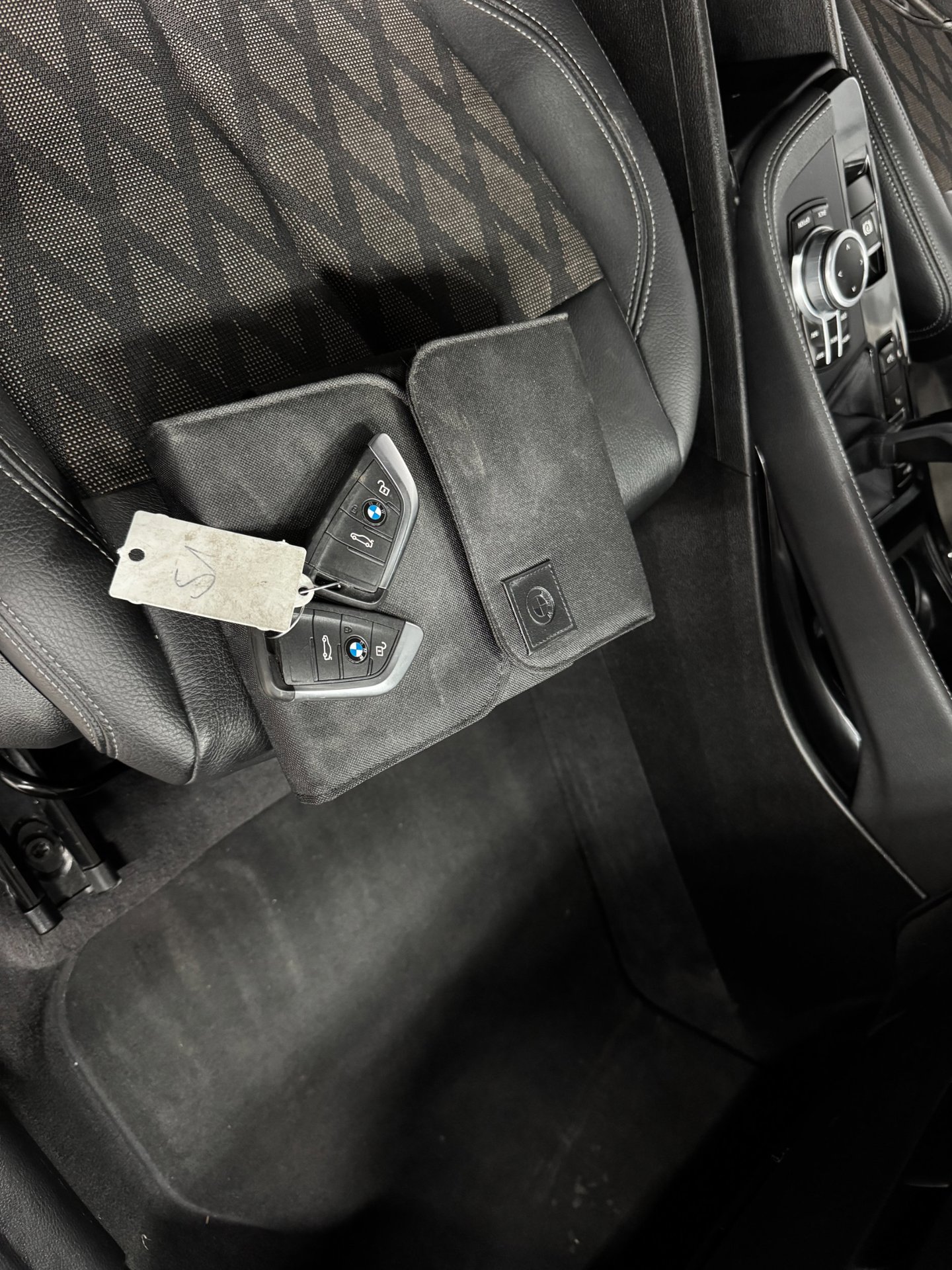 Foto van BMW X1 Xdrive20i