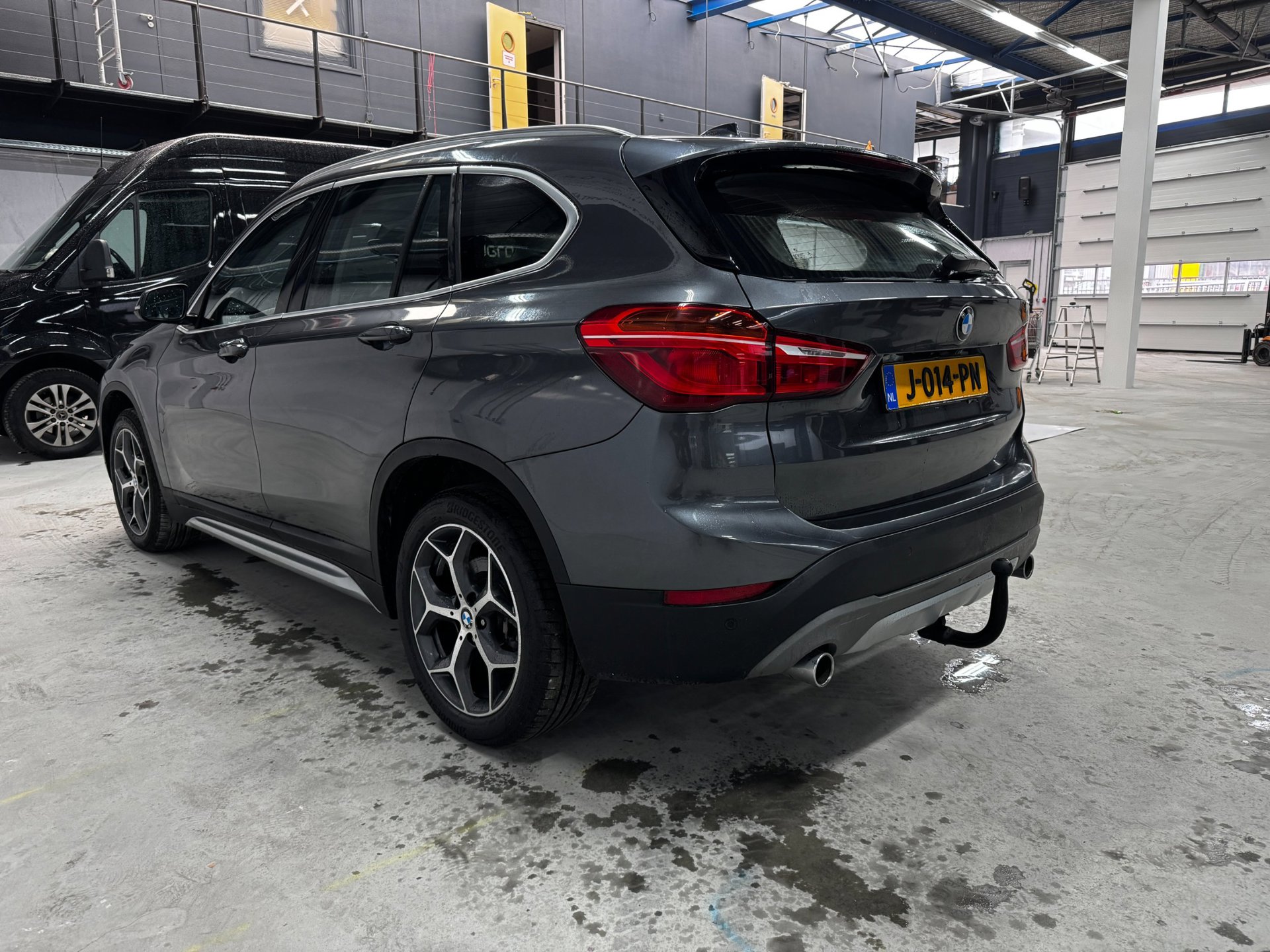Foto van BMW X1 Xdrive20i