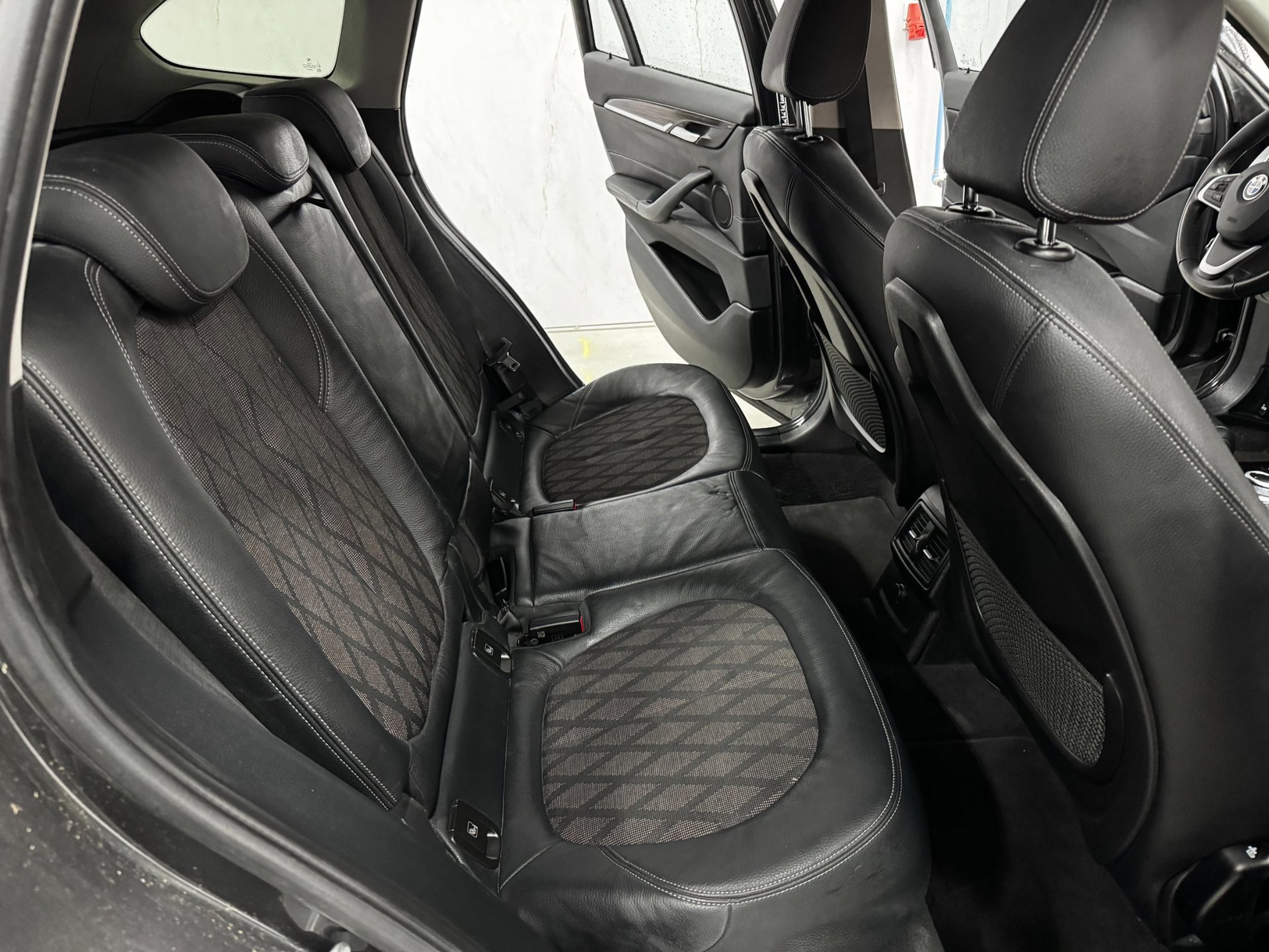 Foto van BMW X1 Xdrive20i