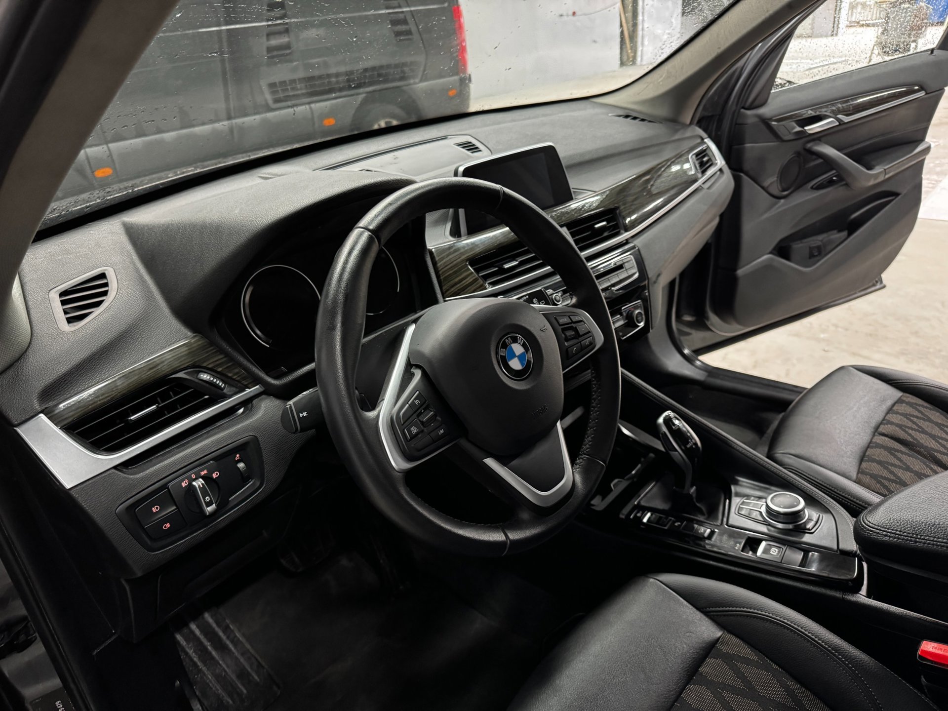 Foto van BMW X1 Xdrive20i