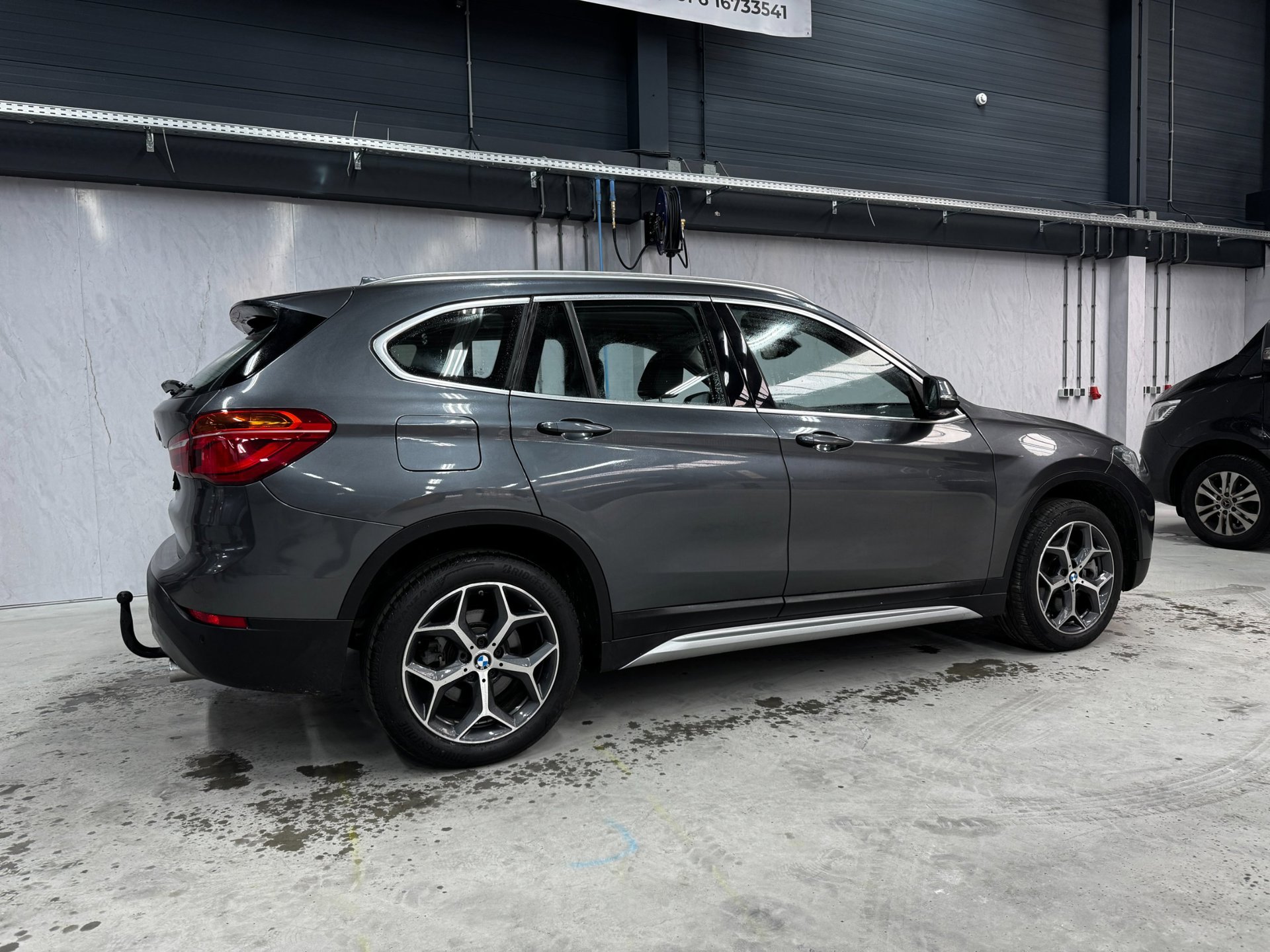 Foto van BMW X1 Xdrive20i
