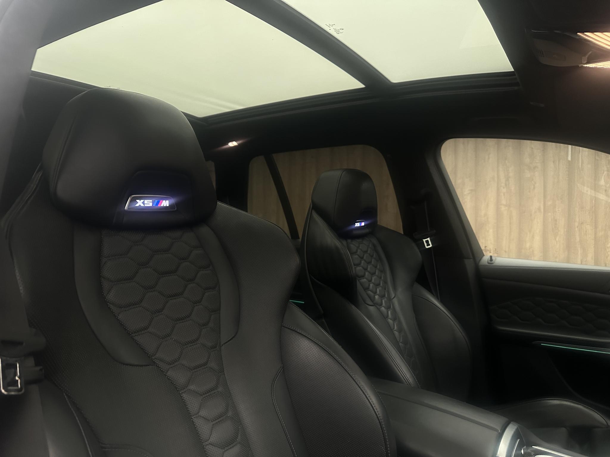 Foto van BMW X5 M Competition