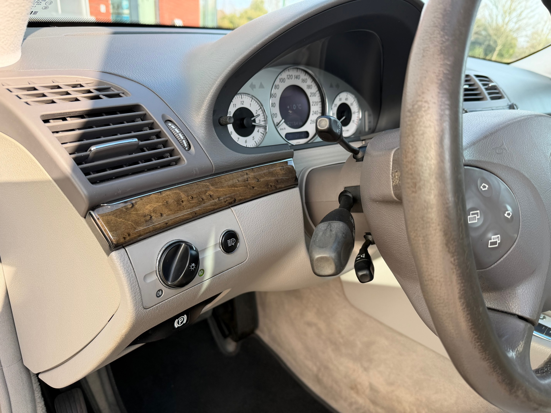 Foto van Mercedes-Benz E 350 4Matic