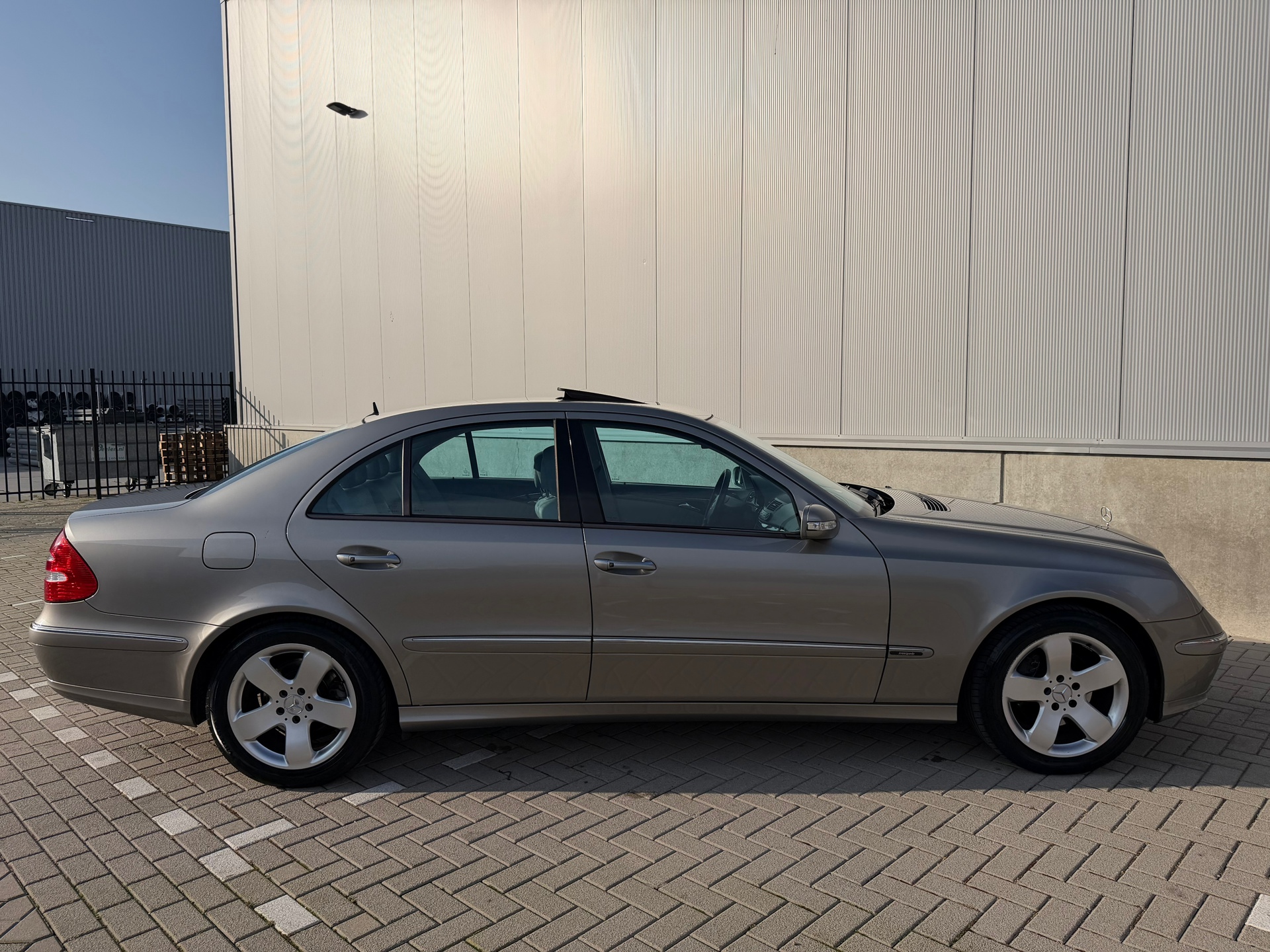 Foto van Mercedes-Benz E 350 4Matic