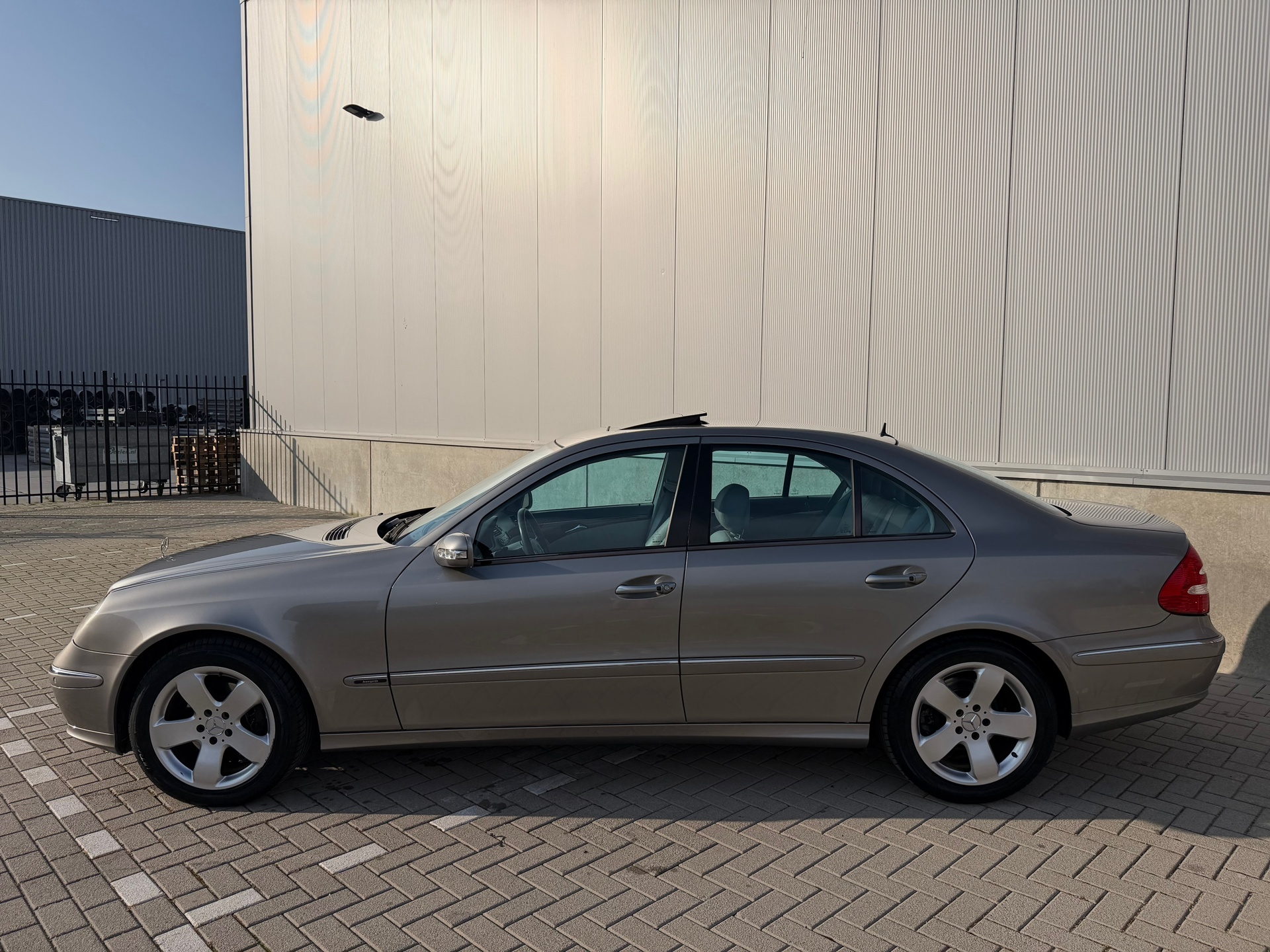 Foto van Mercedes-Benz E 350 4Matic