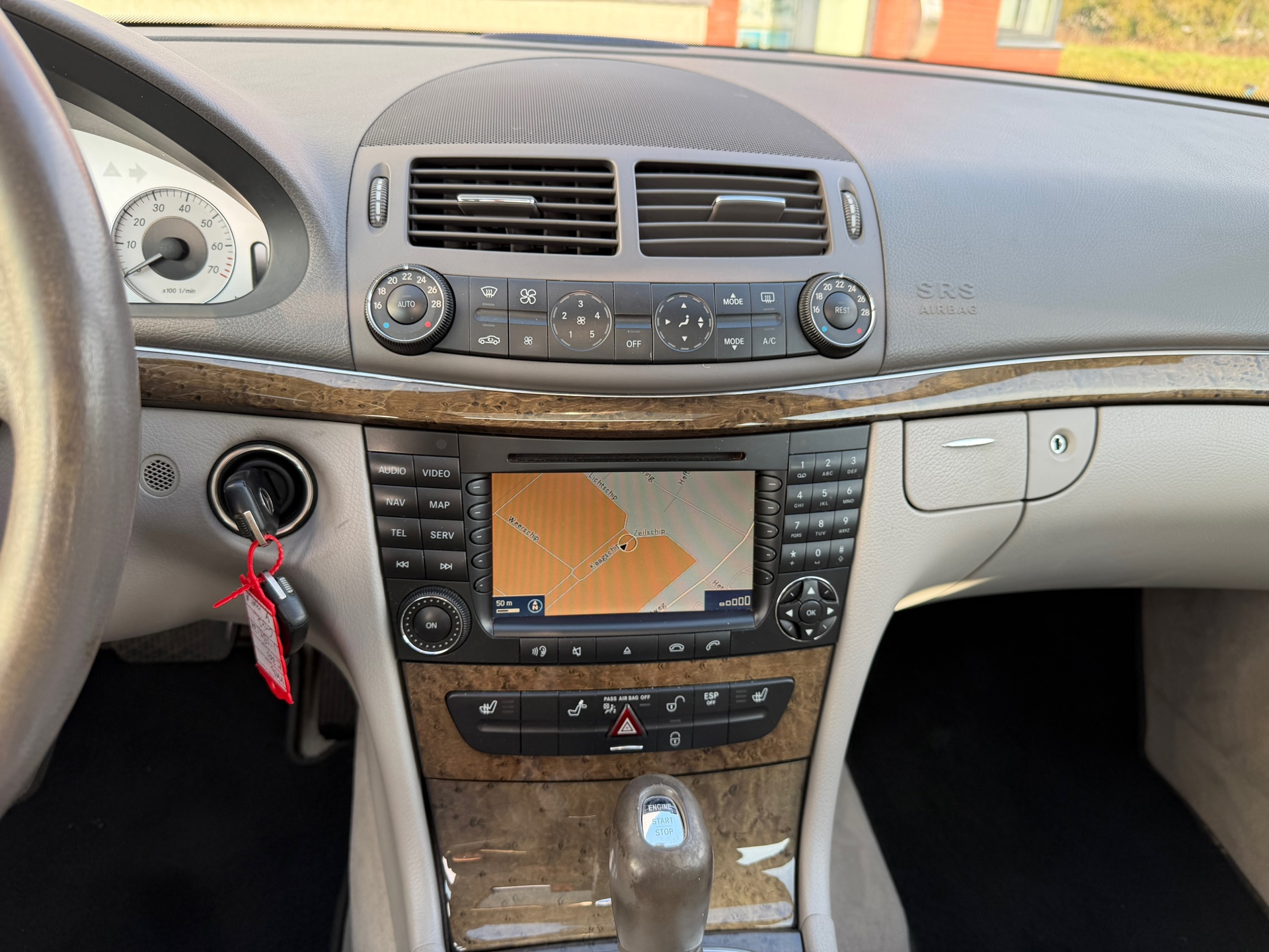 Foto van Mercedes-Benz E 350 4Matic