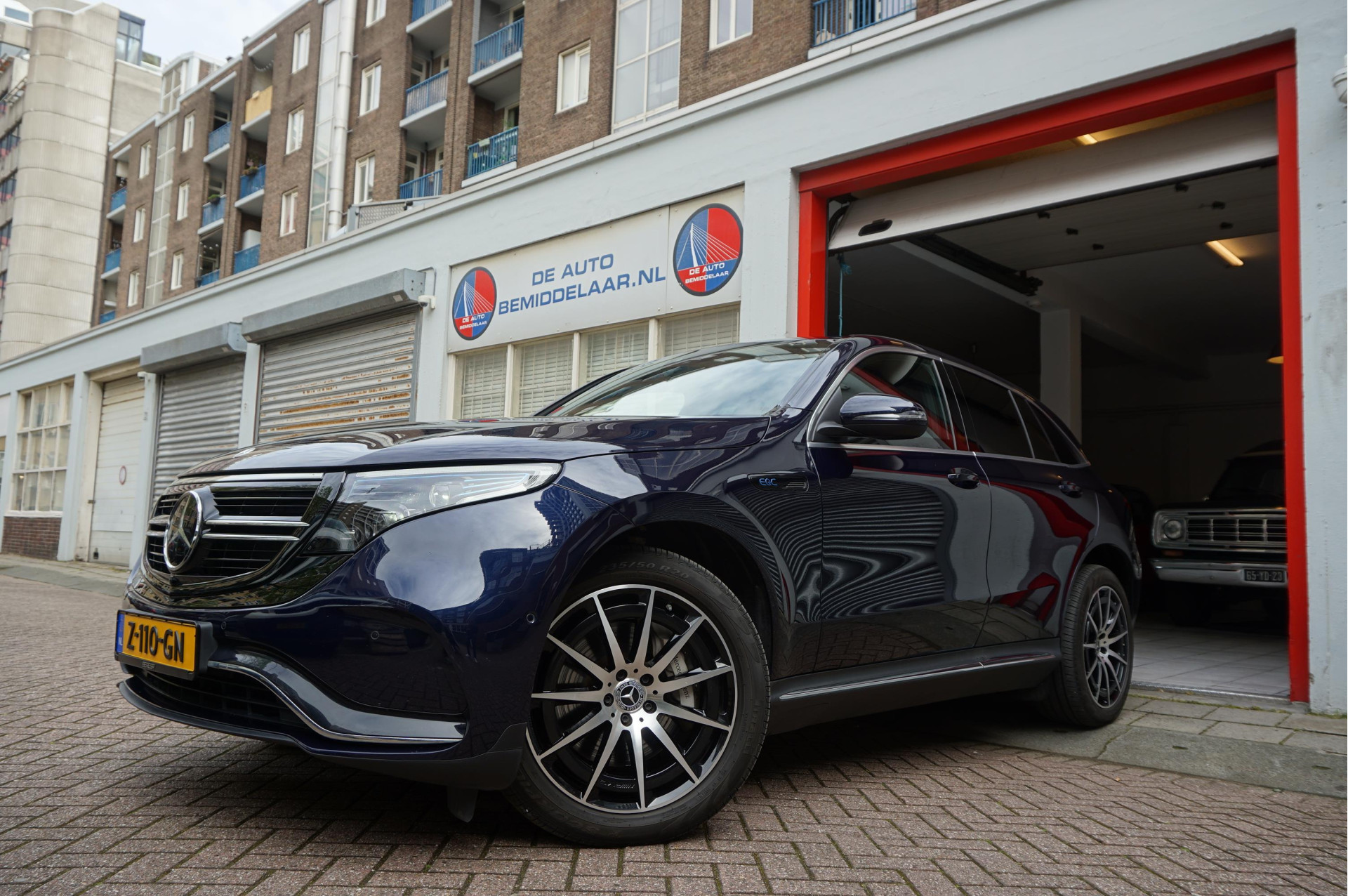 Mercedes-Benz Eqc 400 4Matic 400 4MATIC AMG Line Premium Plus * BURMESTER * ADAPTIVE 2021 - voorkant