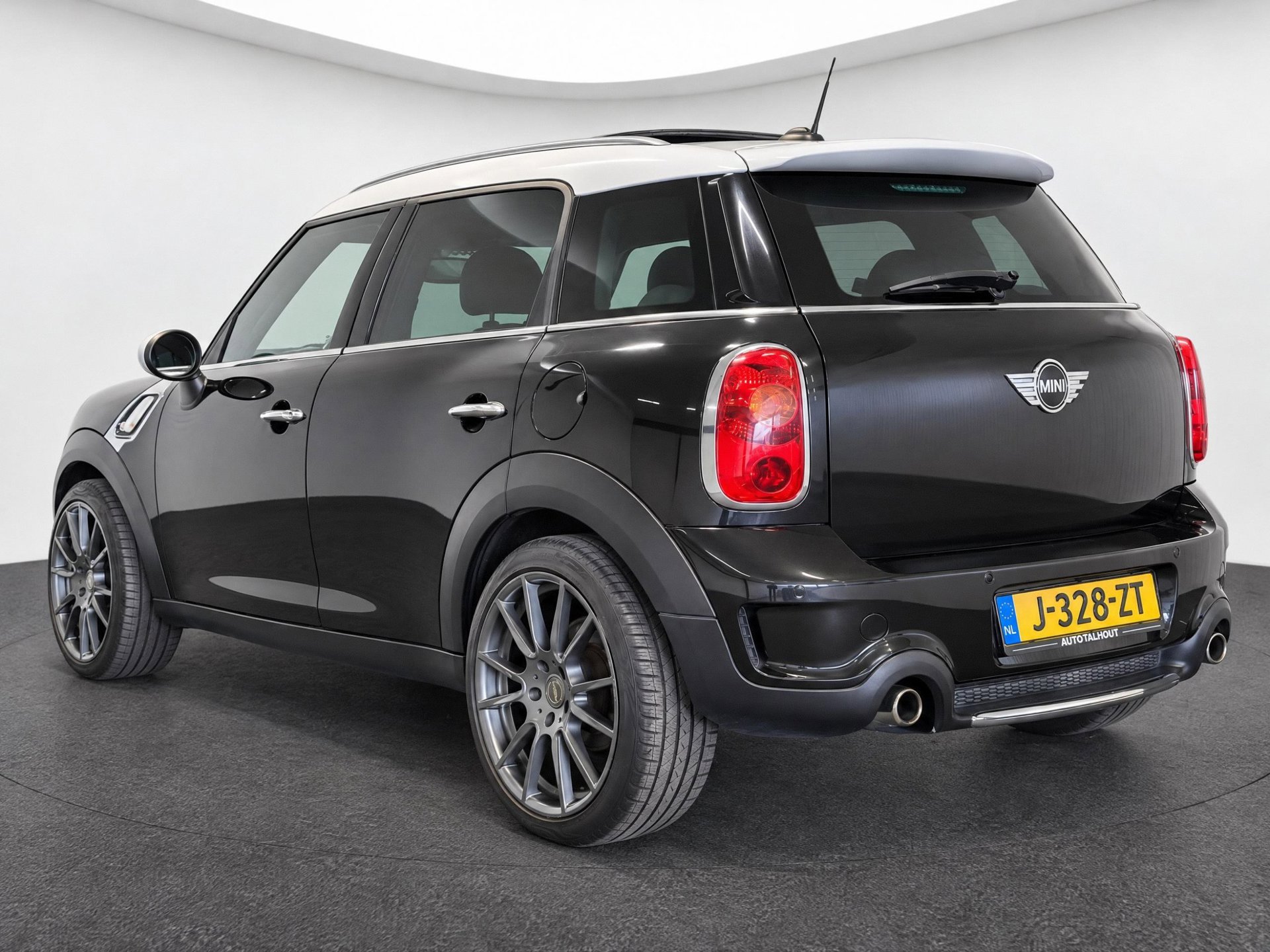 Foto van Mini Cooper S Countryman