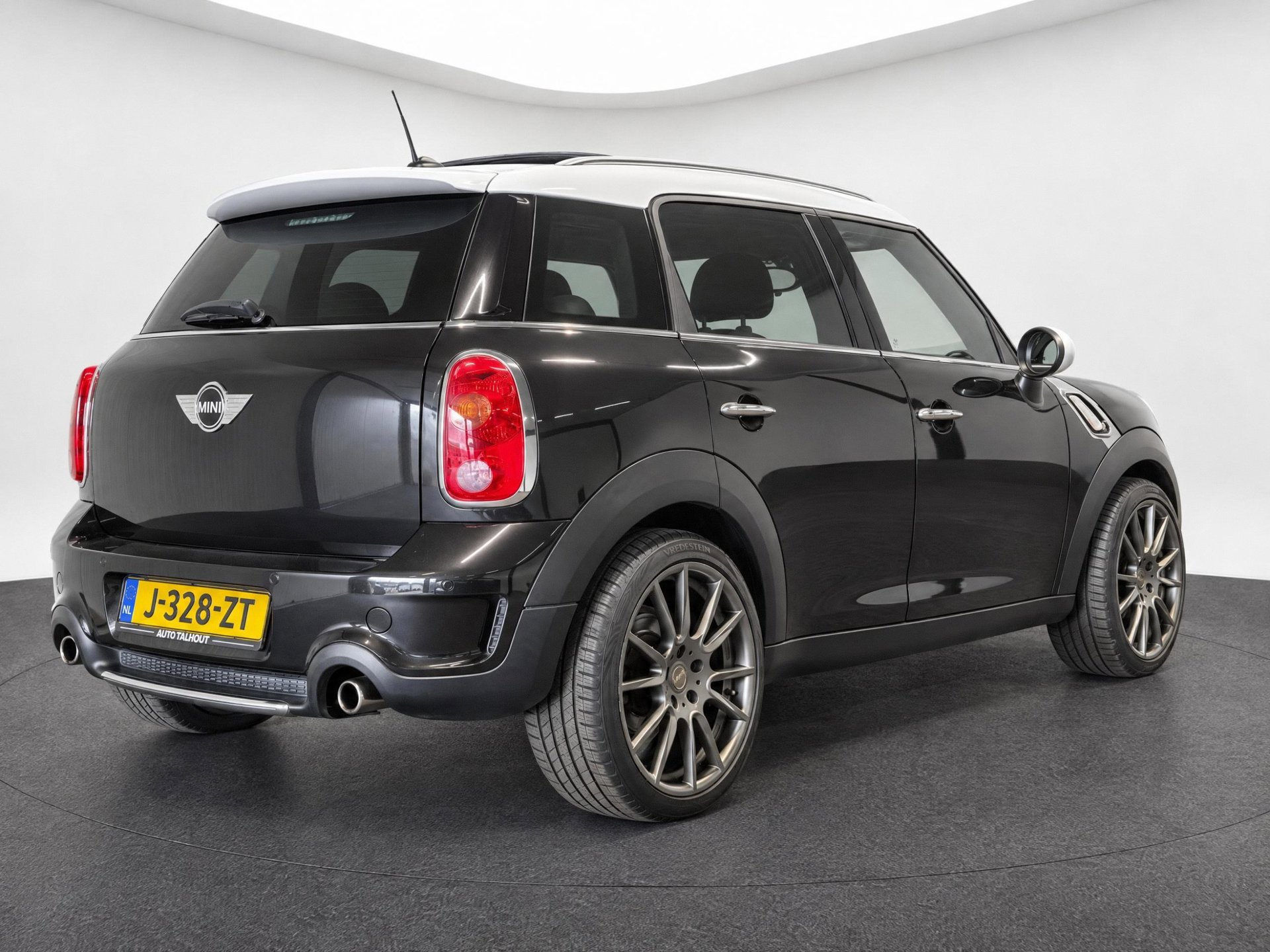 Foto van Mini Cooper S Countryman