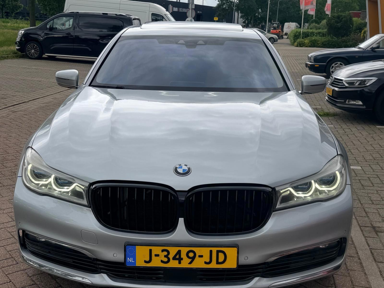 Foto van BMW 730d xDrive