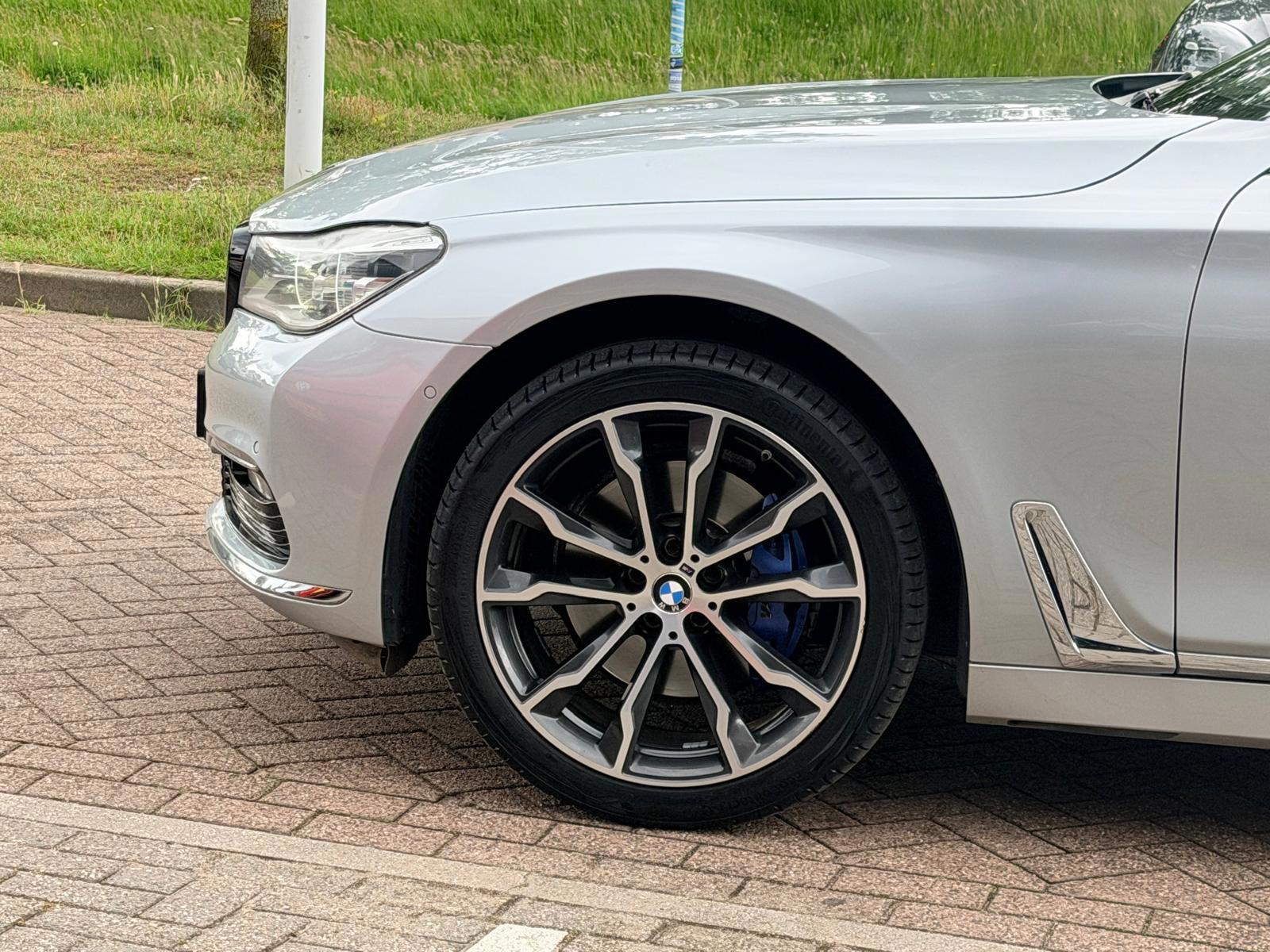 Foto van BMW 730d xDrive