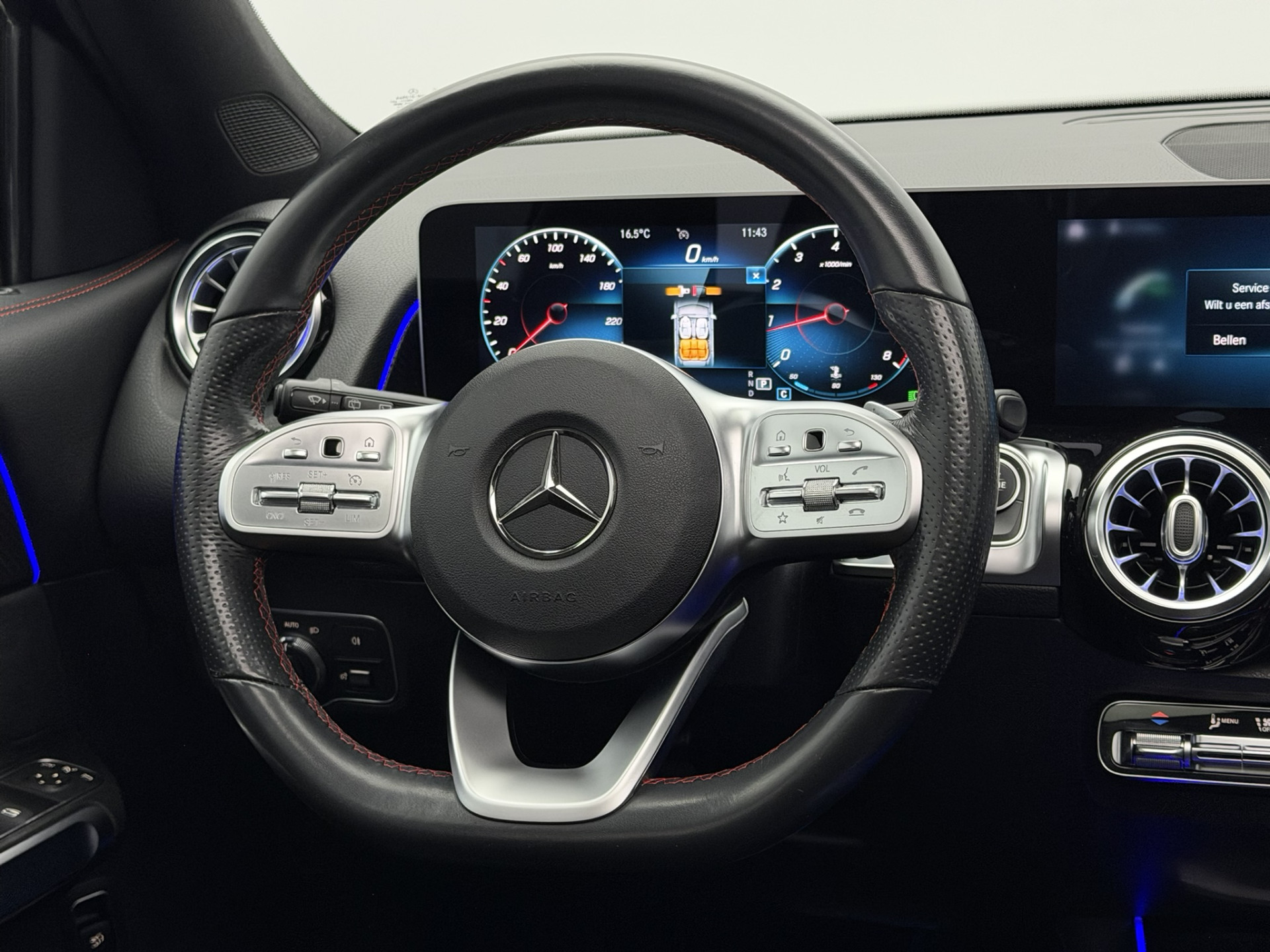 Foto van Mercedes-Benz GLB
