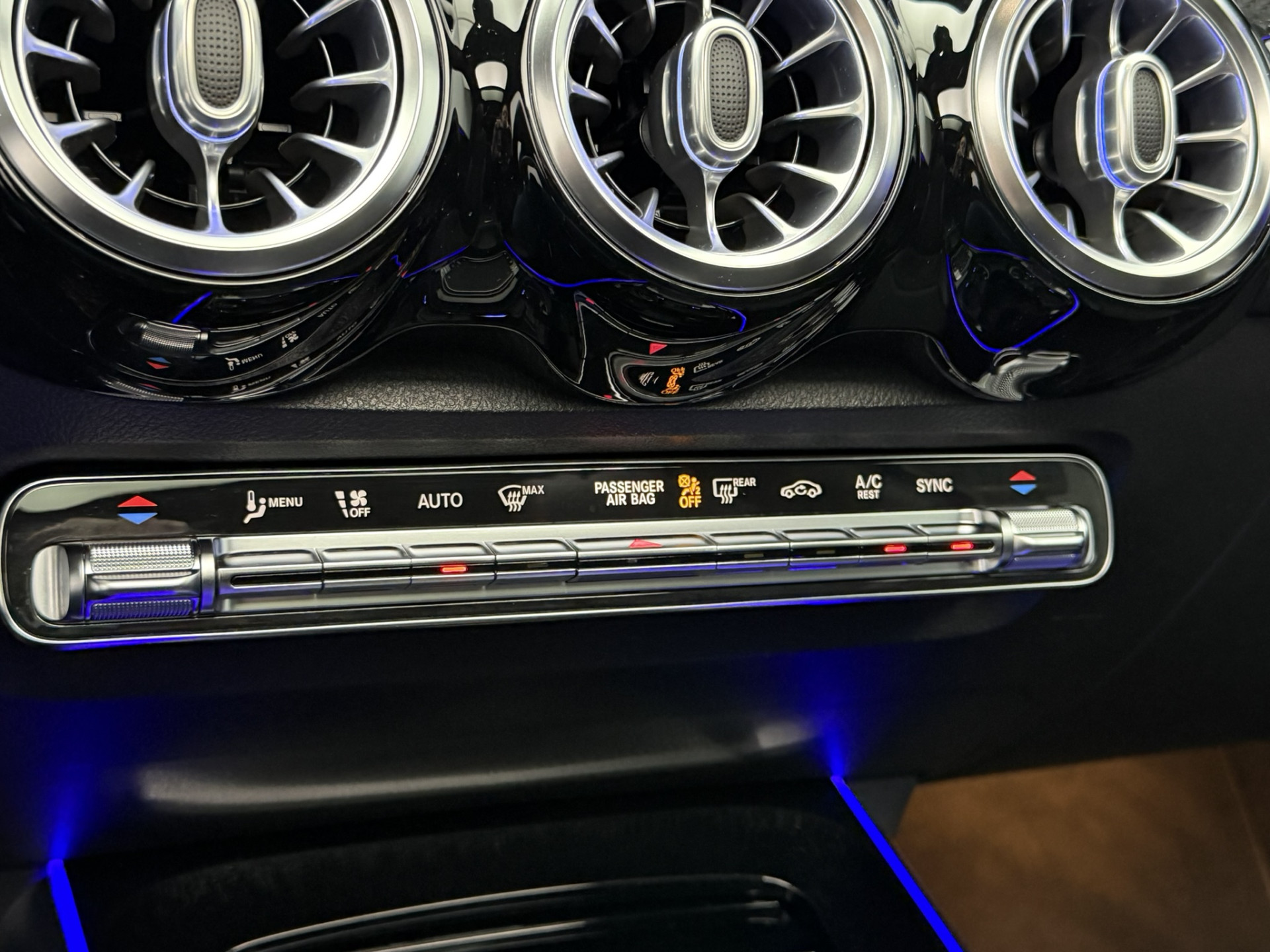 Foto van Mercedes-Benz GLB