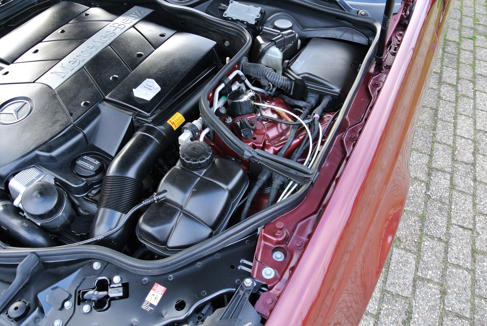 Foto van Mercedes-Benz E 500