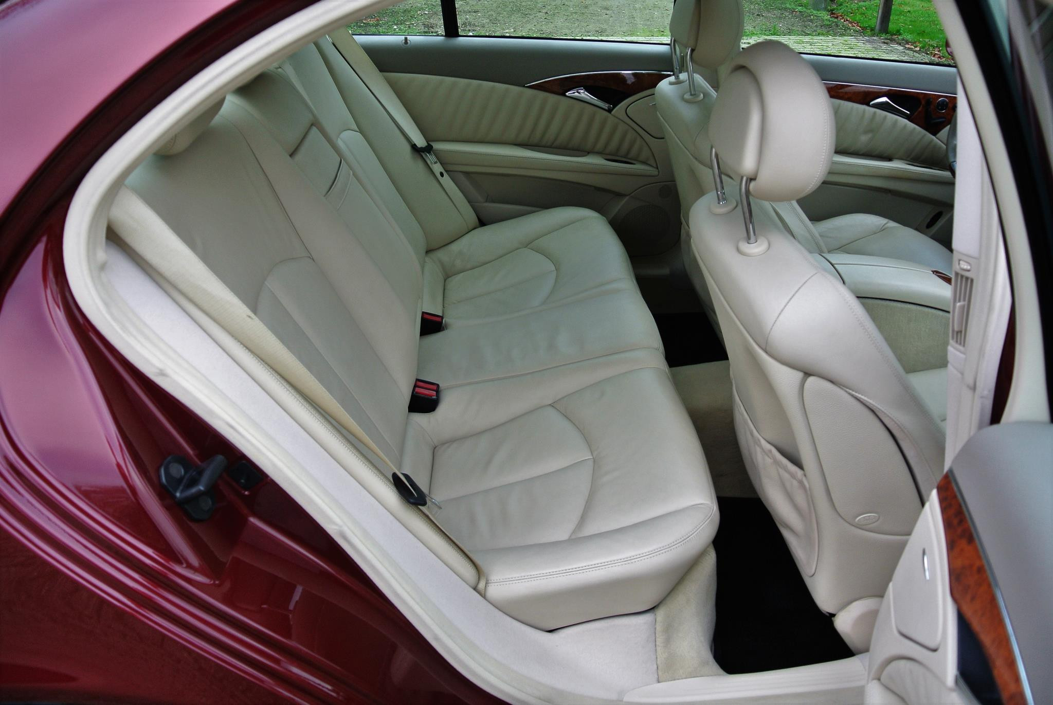 Foto van Mercedes-Benz E 500