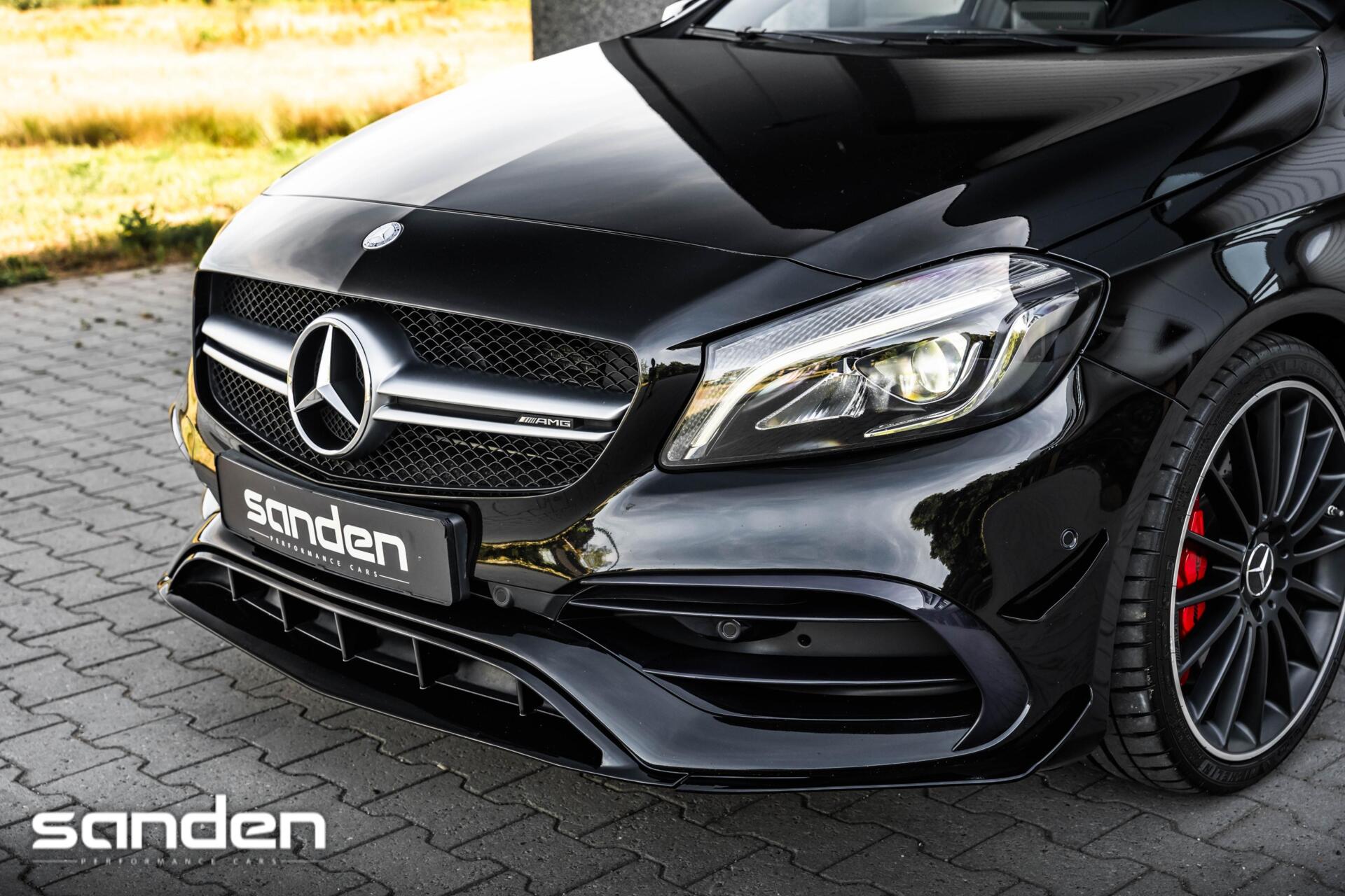 Foto van Mercedes-Benz AMG A 45