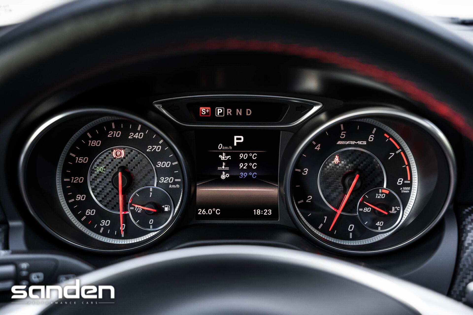Foto van Mercedes-Benz AMG A 45