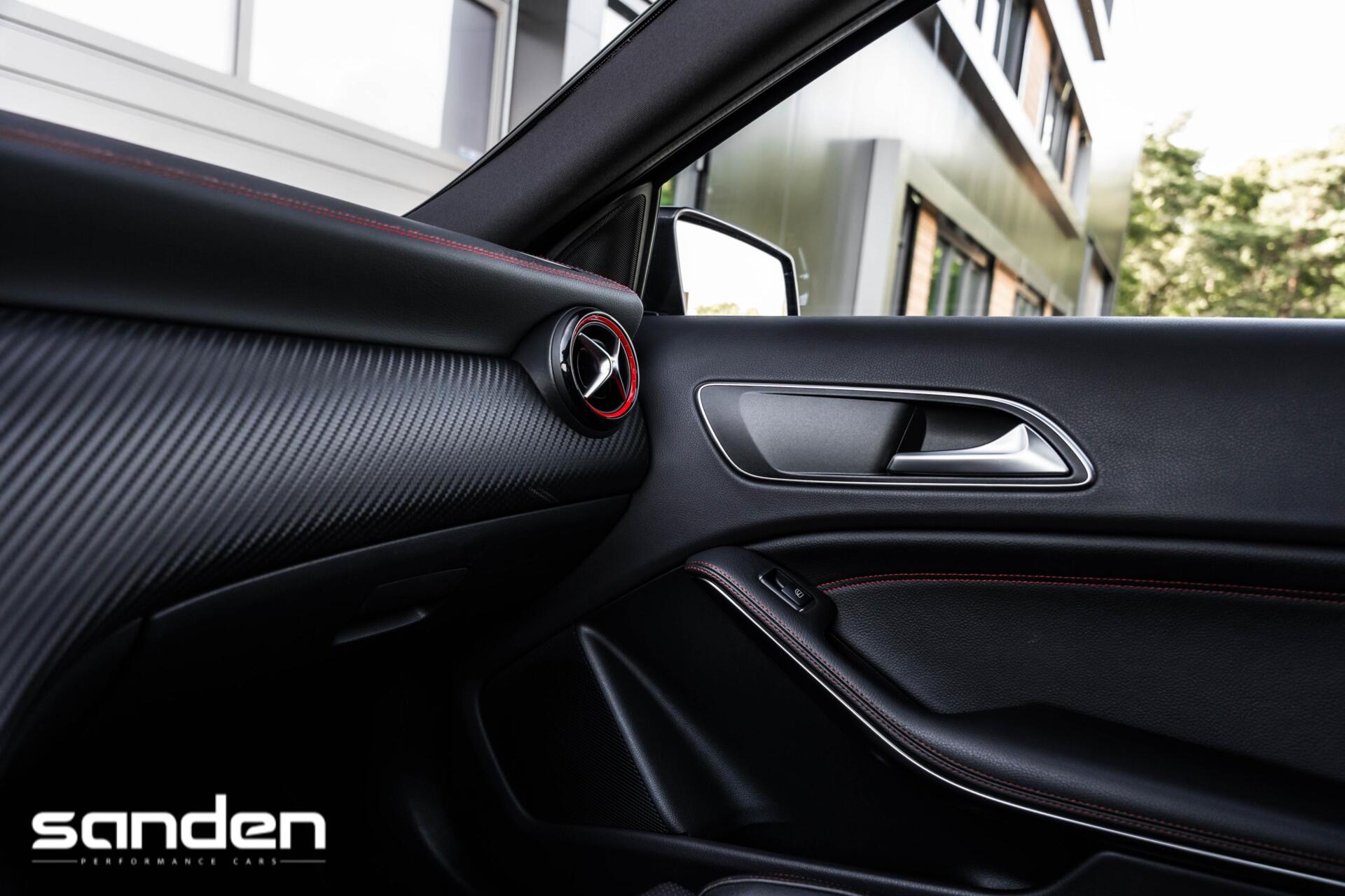 Foto van Mercedes-Benz AMG A 45