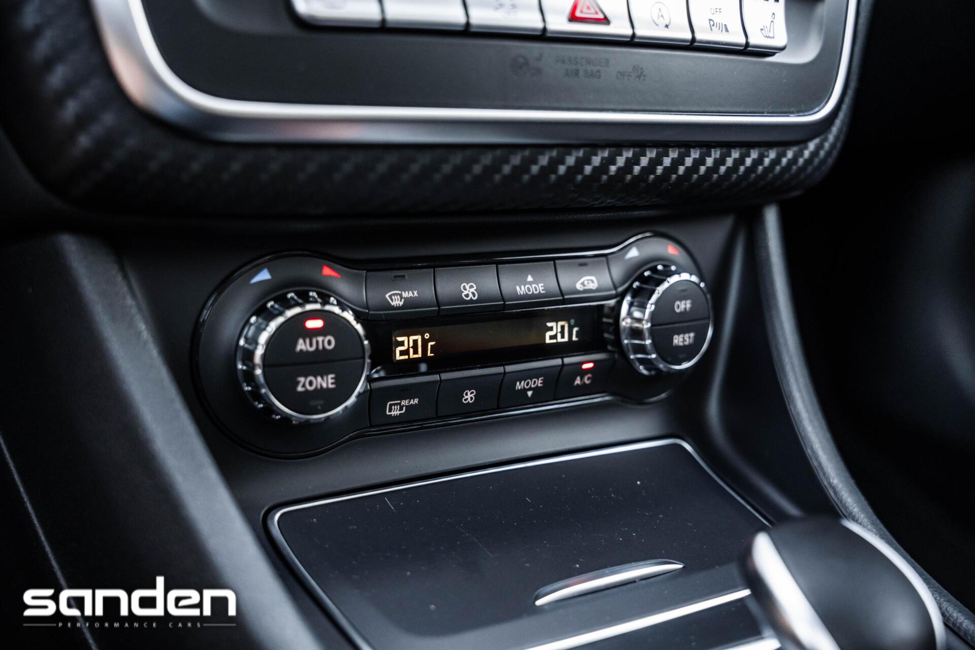 Foto van Mercedes-Benz AMG A 45