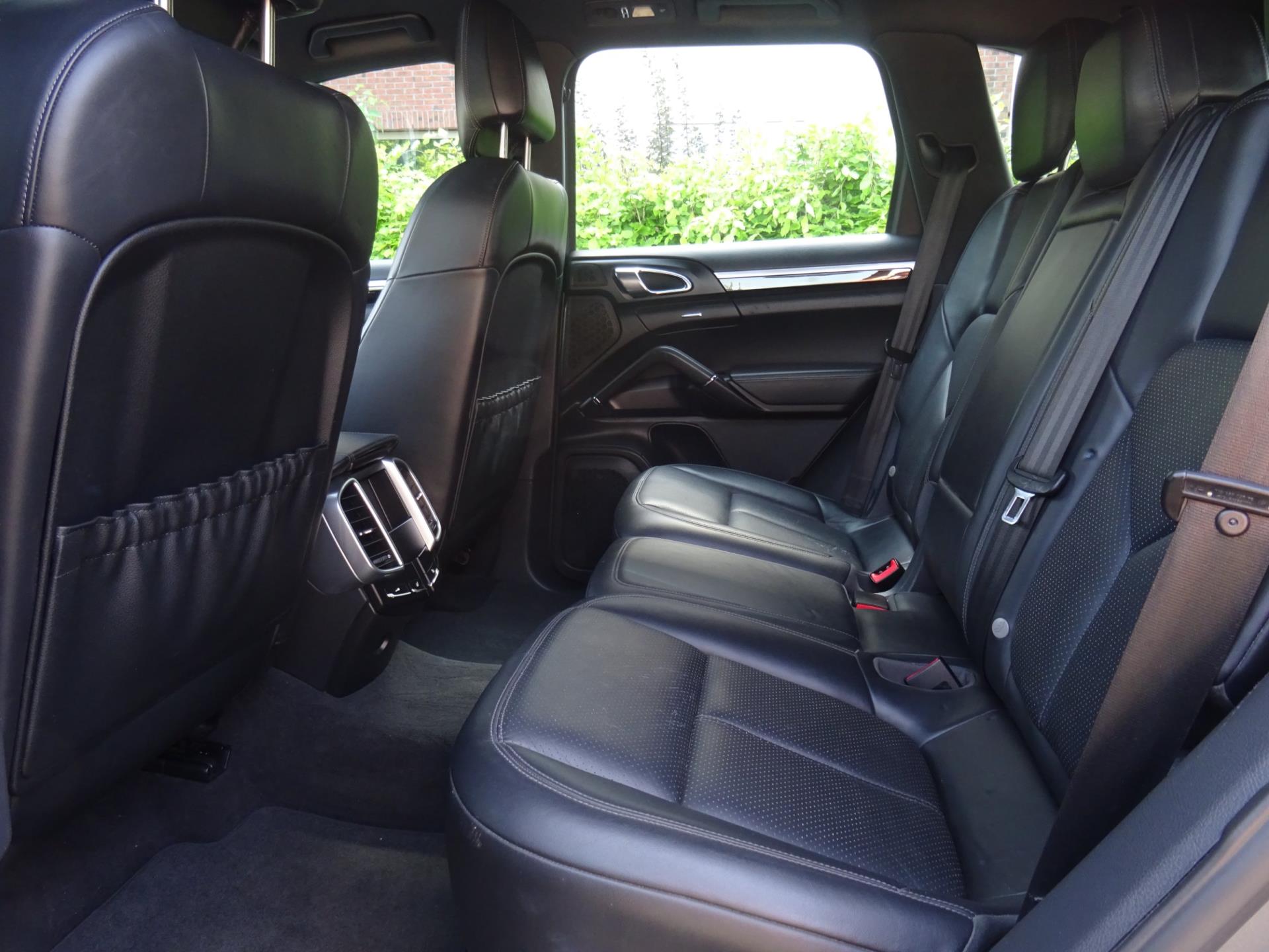 Foto van Porsche Cayenne S